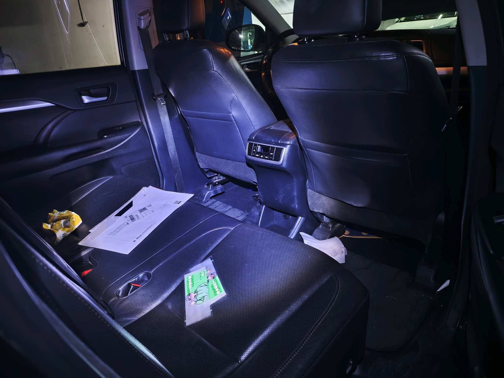 Toyota 2015 Highlander 2.0T 4WD Luxury 7-Seater
