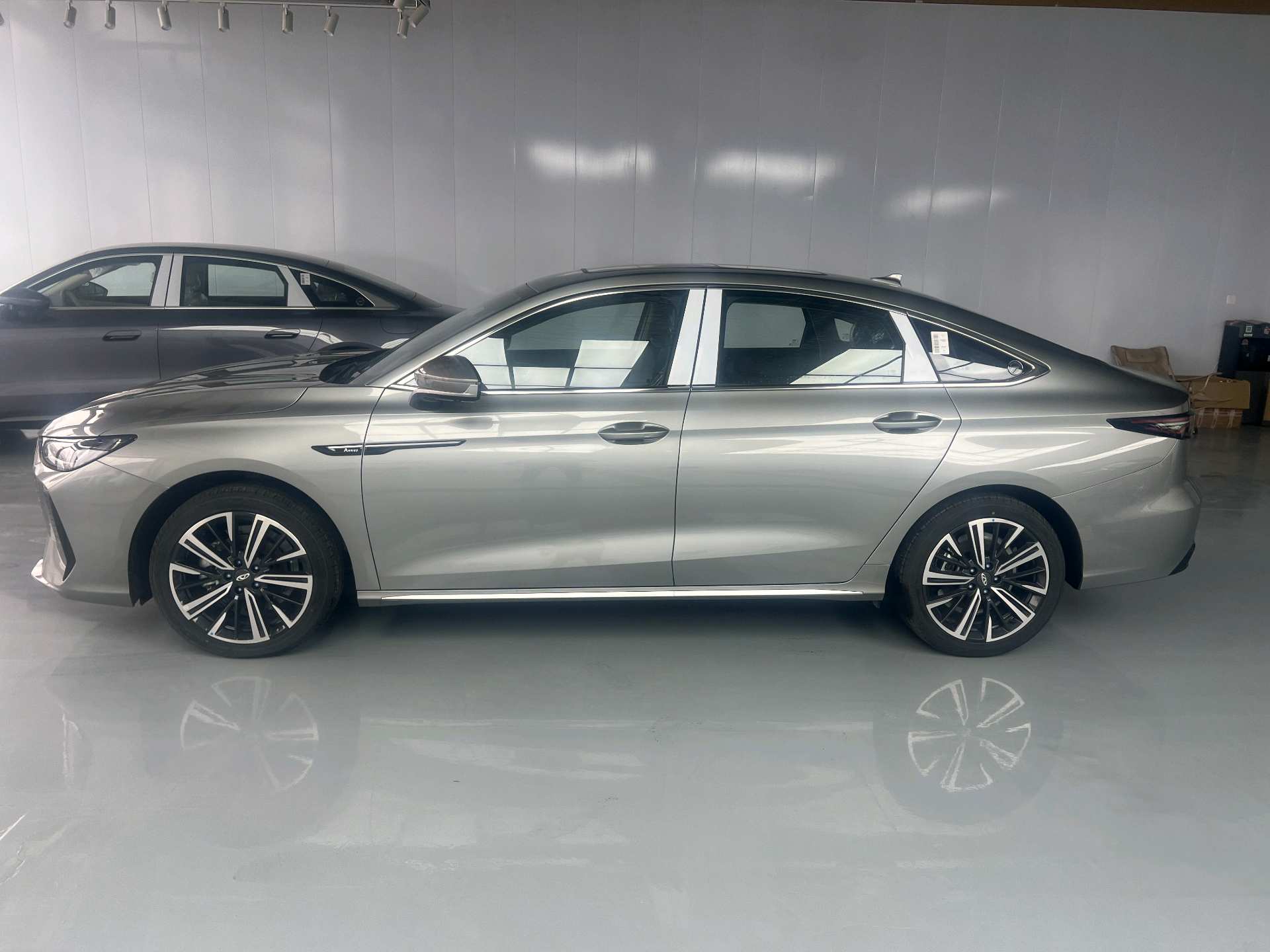 Chery 2025 Arrizo 8 Pro 1.6TGDI 290TGDI Luxury