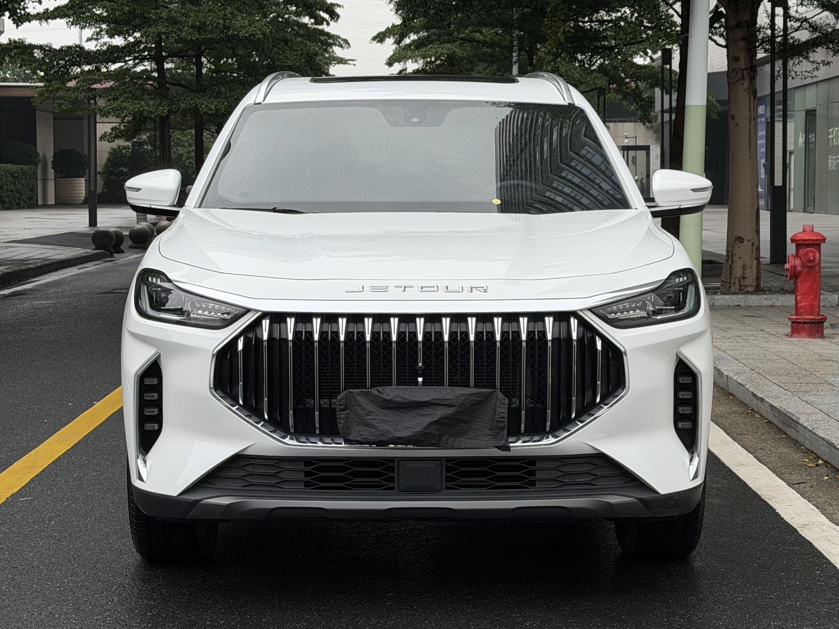 JETOUR 2025 X70 PLUS 1.5T Champion Edition MAX+ 5-Seater