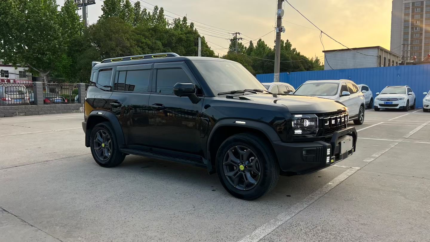 JETOUR 2023 Traveler 2.0T 4WD Cross PRO