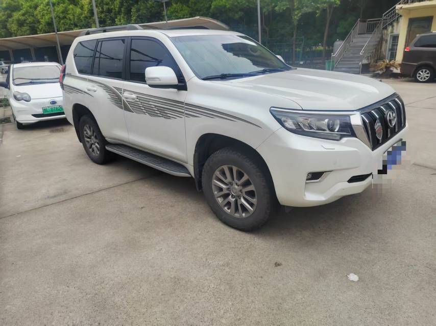 Toyota 2018 Prado 3.5 TX-L NAVI (Rear-Mounted Spare Tire)