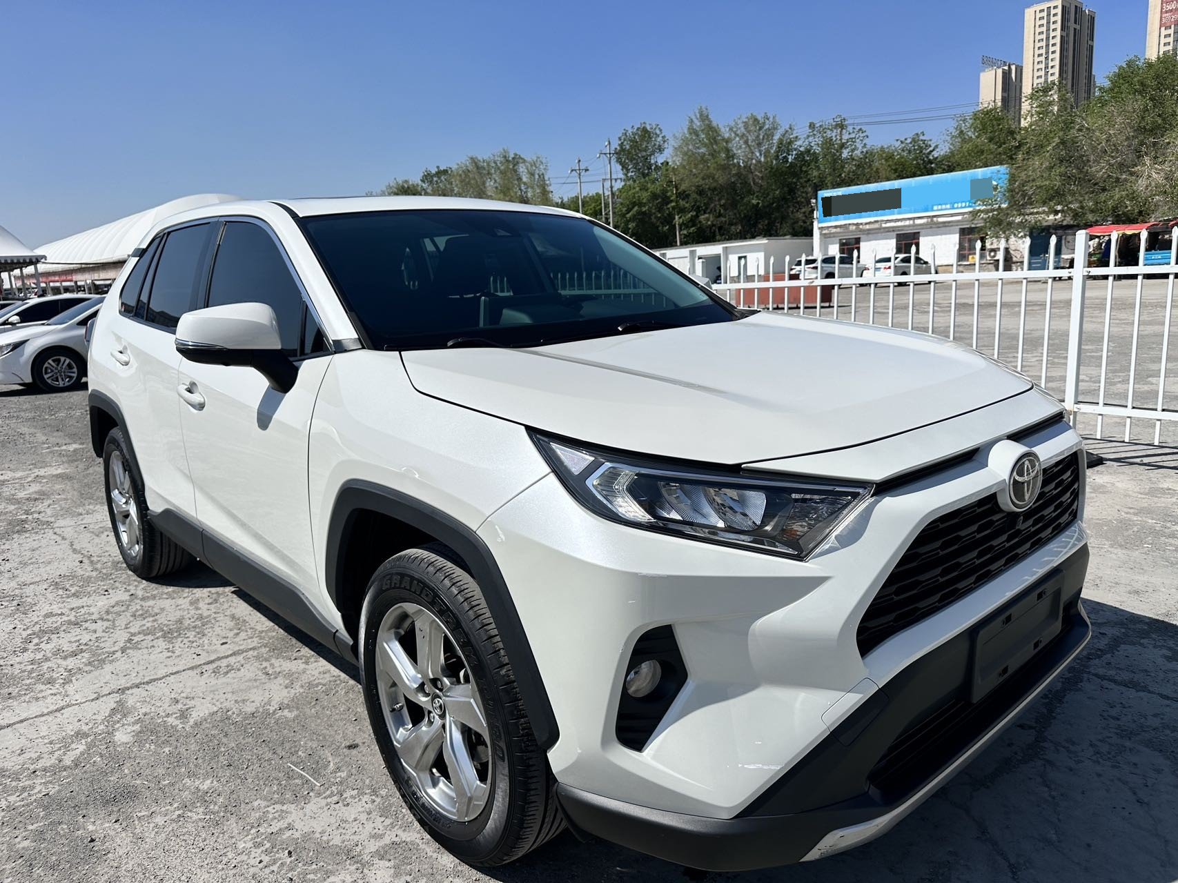 Toyota 2020 RAV4 2.0 CVT 4WD Fashion Edition