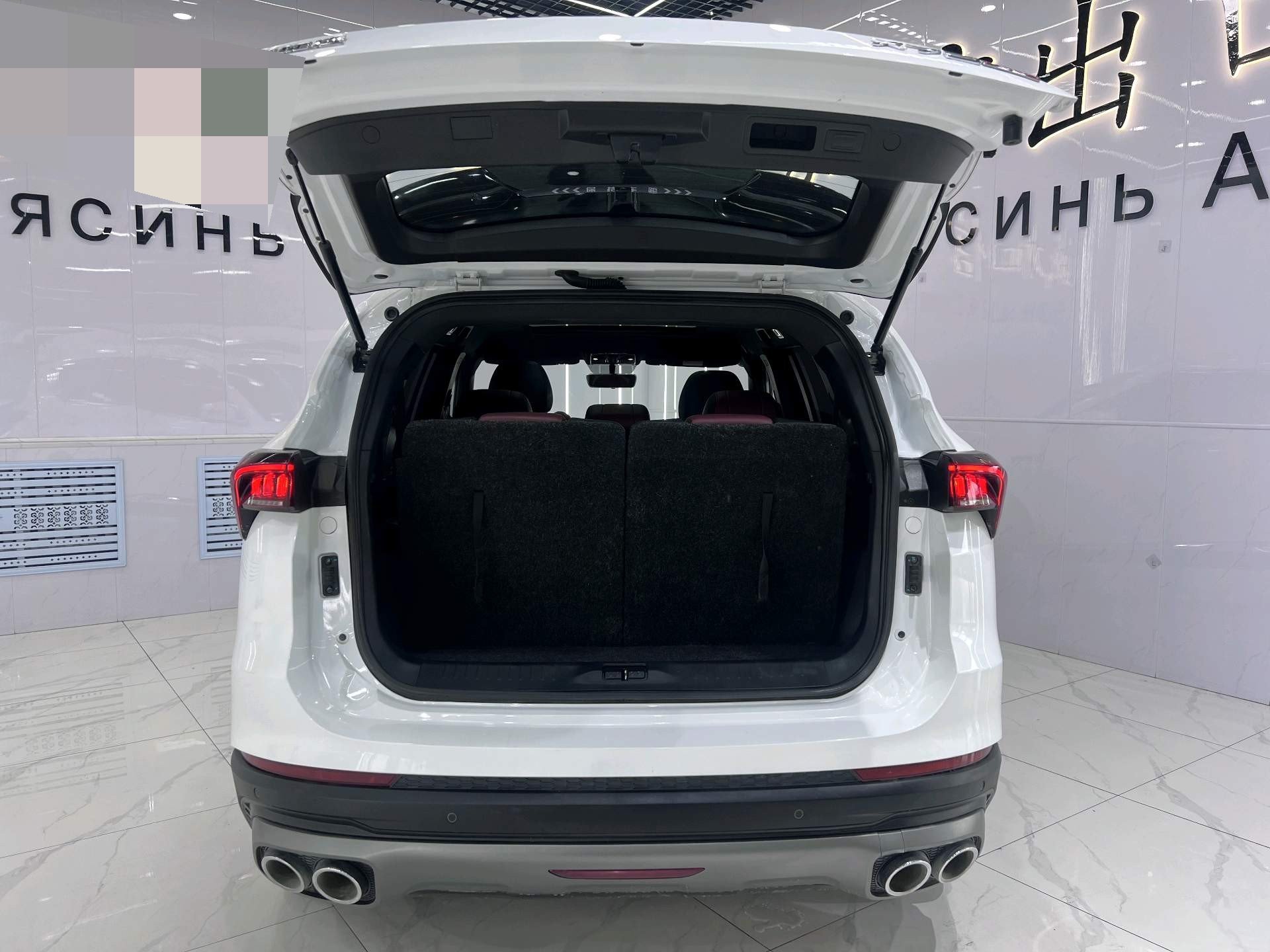 JETOUR 2022 X70 PLUS 1.5T CVT Mountain 7-Seater