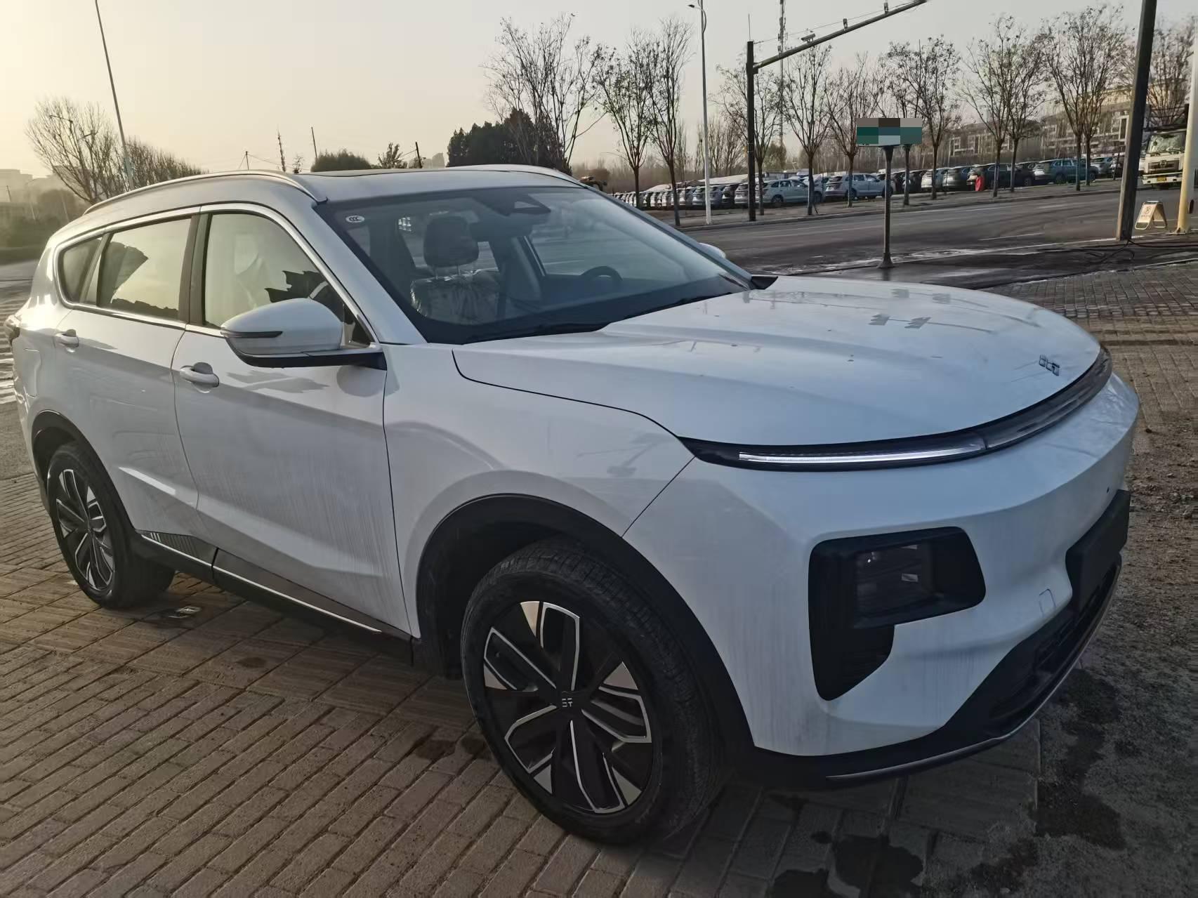 JETOUR 2025 Shanhai L7 1.5T 120km Comfort Edition 7-Seater