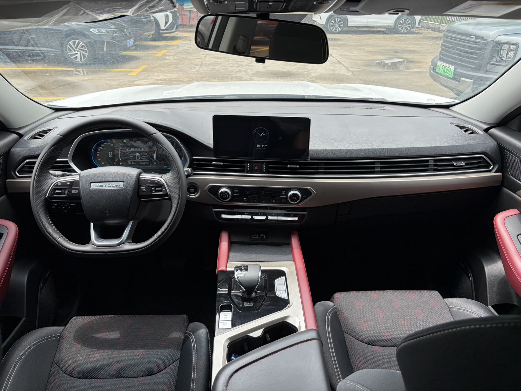 JETOUR 2023 X70 1.5T Dream Edition 5-Seater