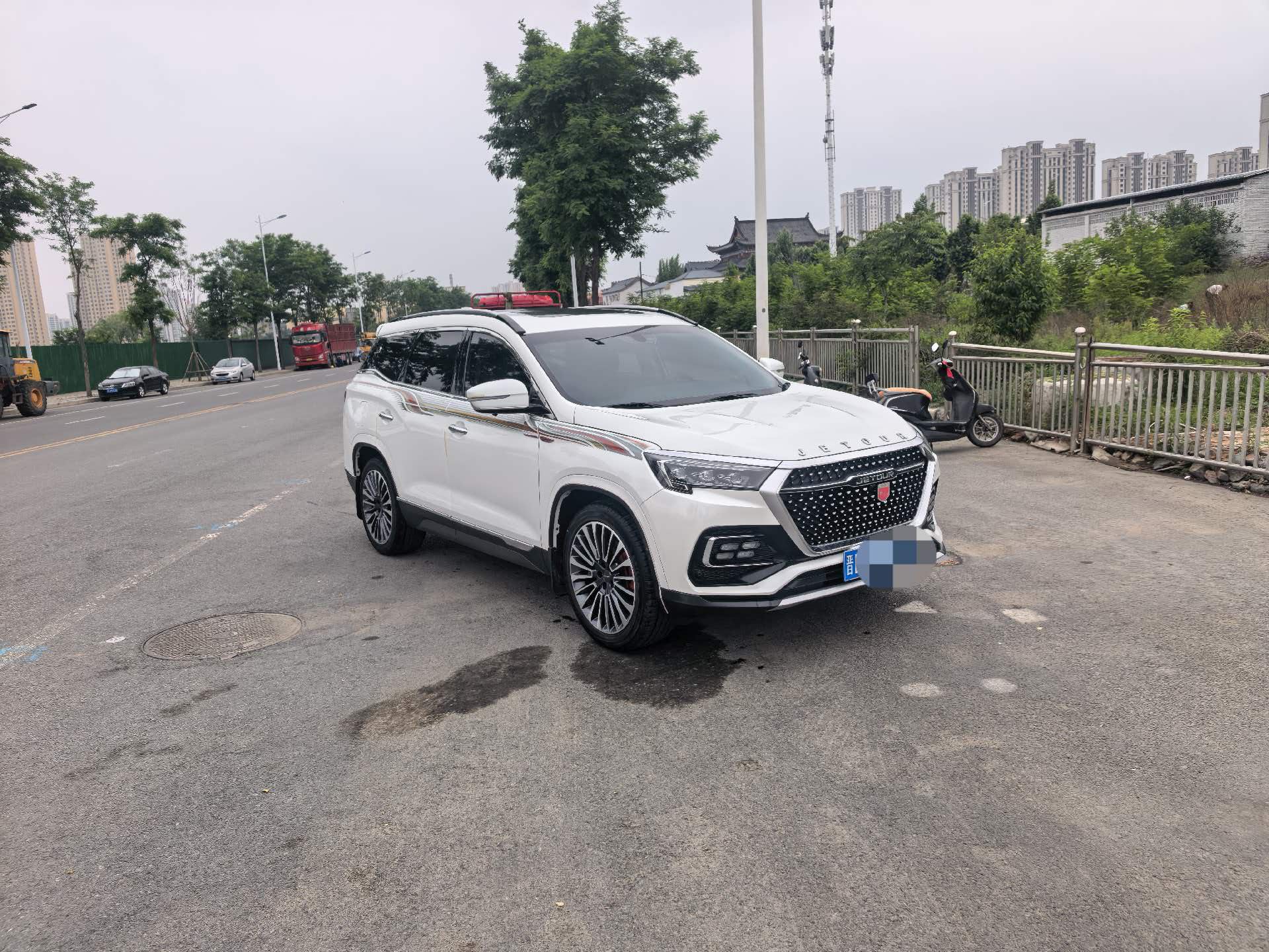 捷途 2020款 X95 1.6T 探索Pro版5座