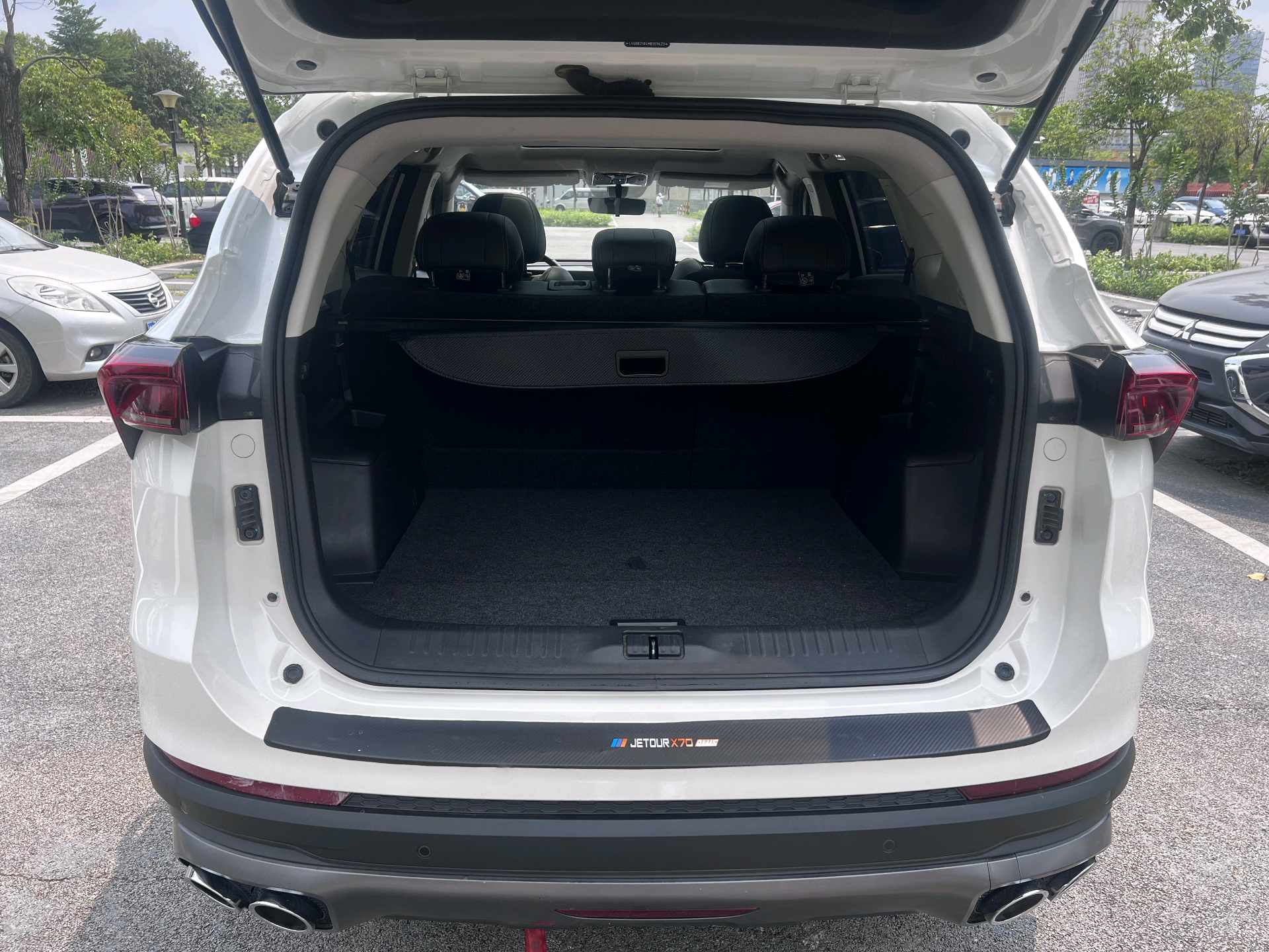 JETOUR 2021 X70 PLUS 1.5T Mountain 5-Seater