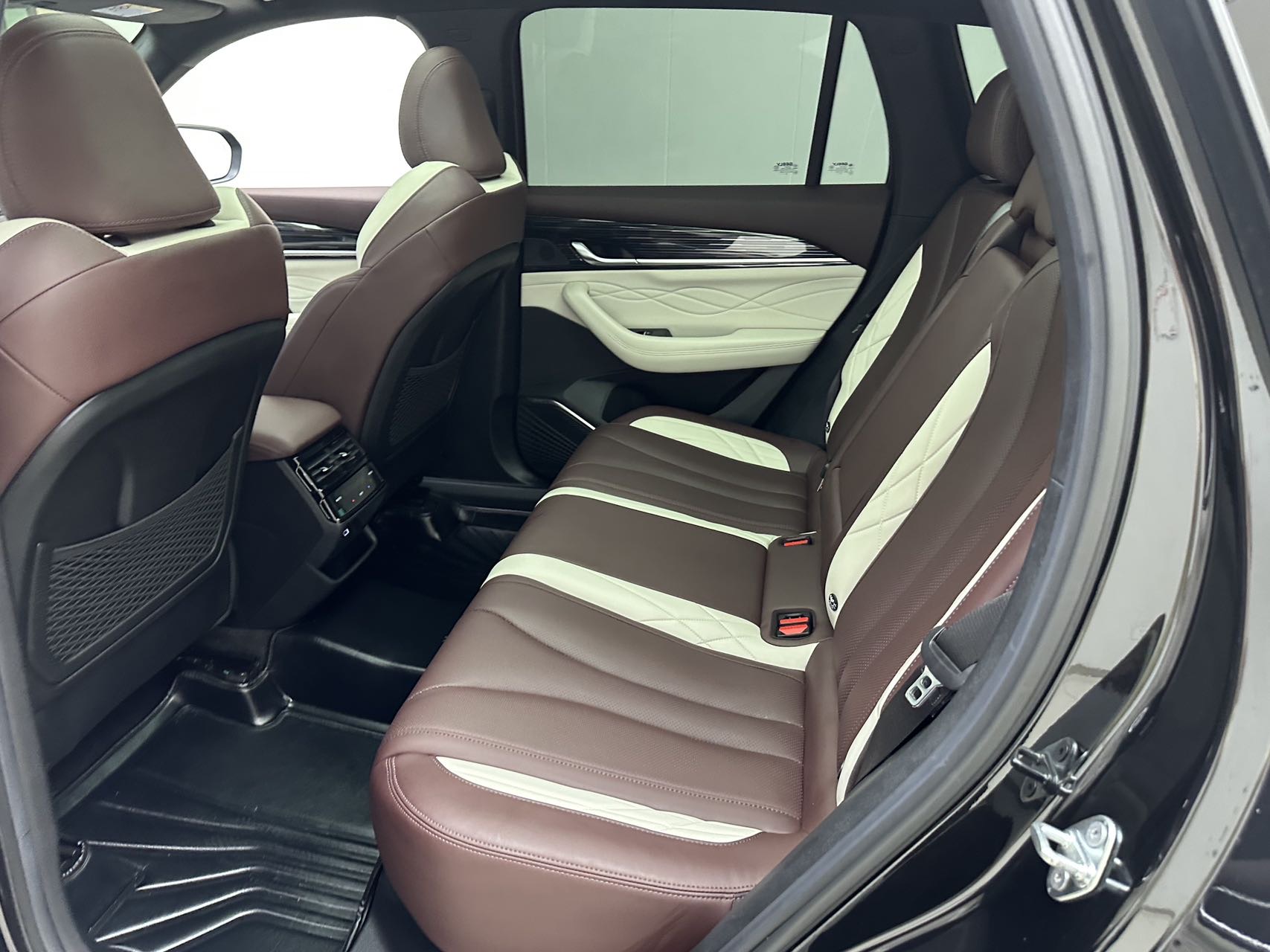 Geely 2021 Xingyue L 2.0TD High Power AWD Flagship