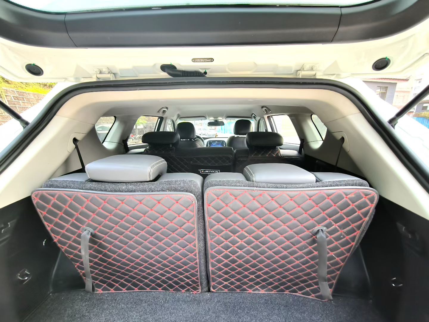 JETOUR 2020 X70 1.5T Changxing Edition 6-Seater