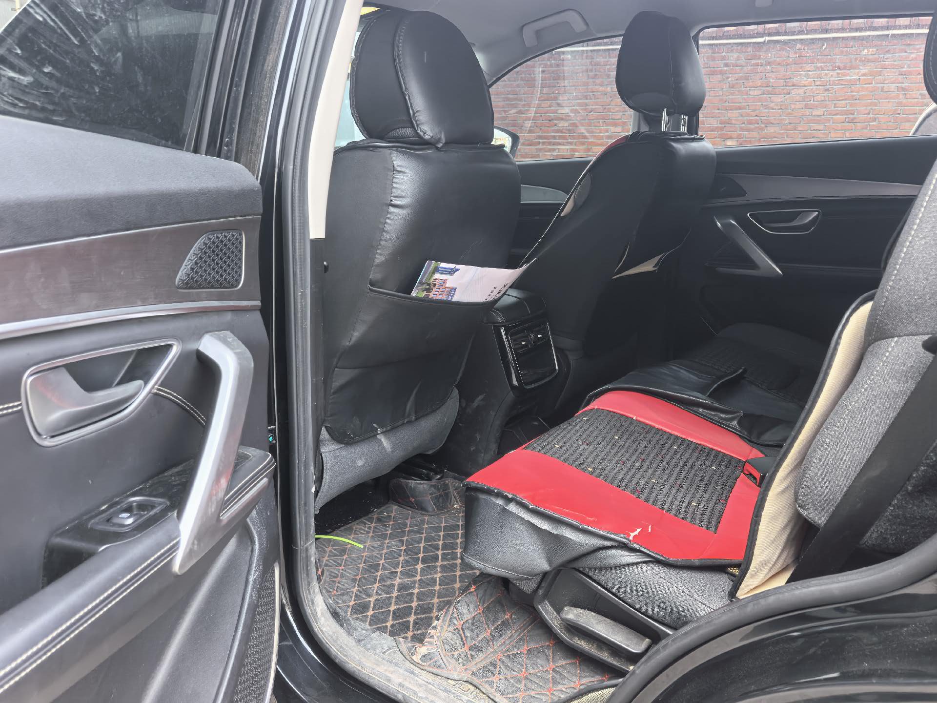 JETOUR 2021 X70 PLUS 1.5T Lei 7-Seater