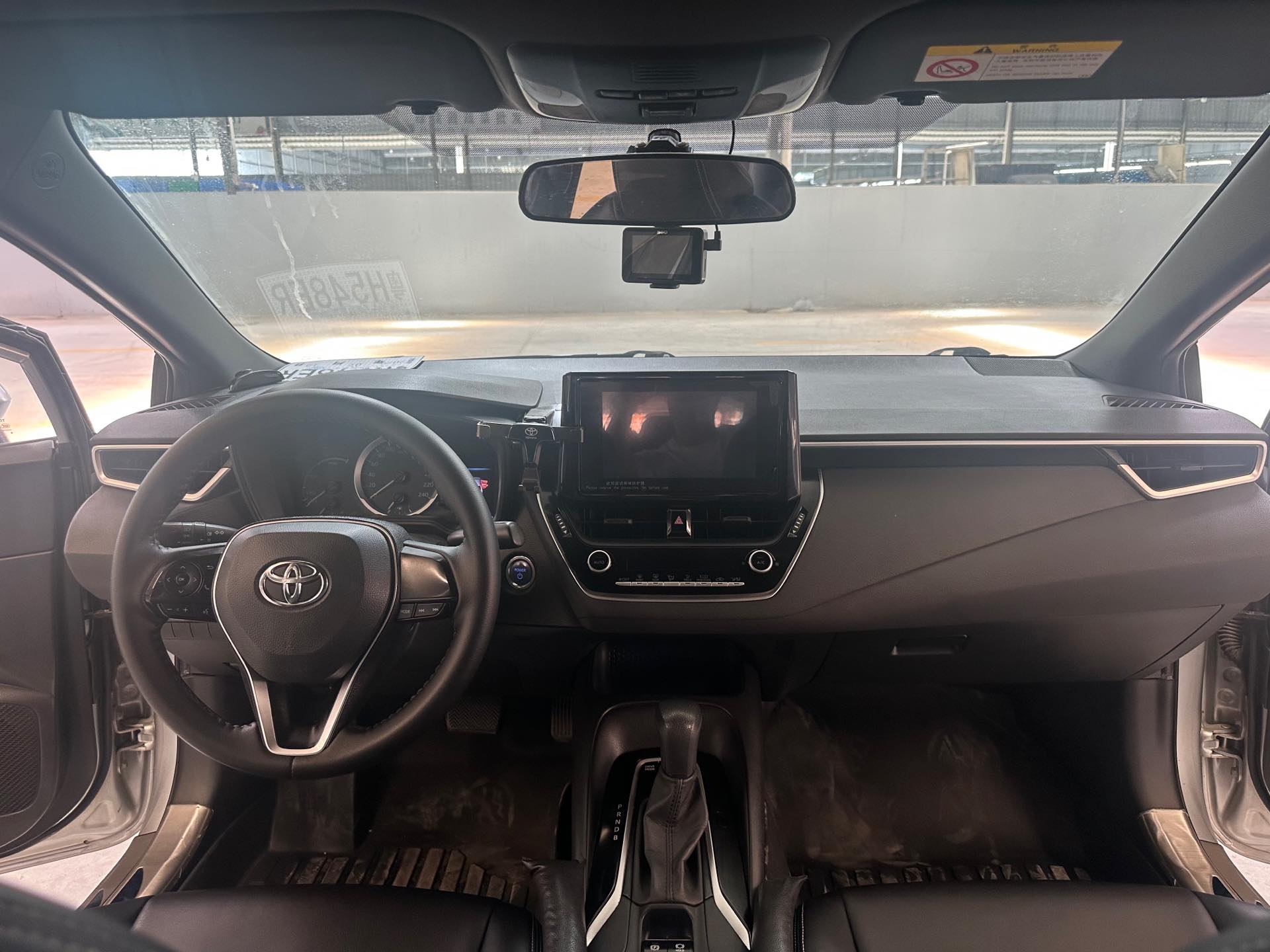 Toyota 2021 Levin Twin Engine 1.8H CVT Luxury Edition