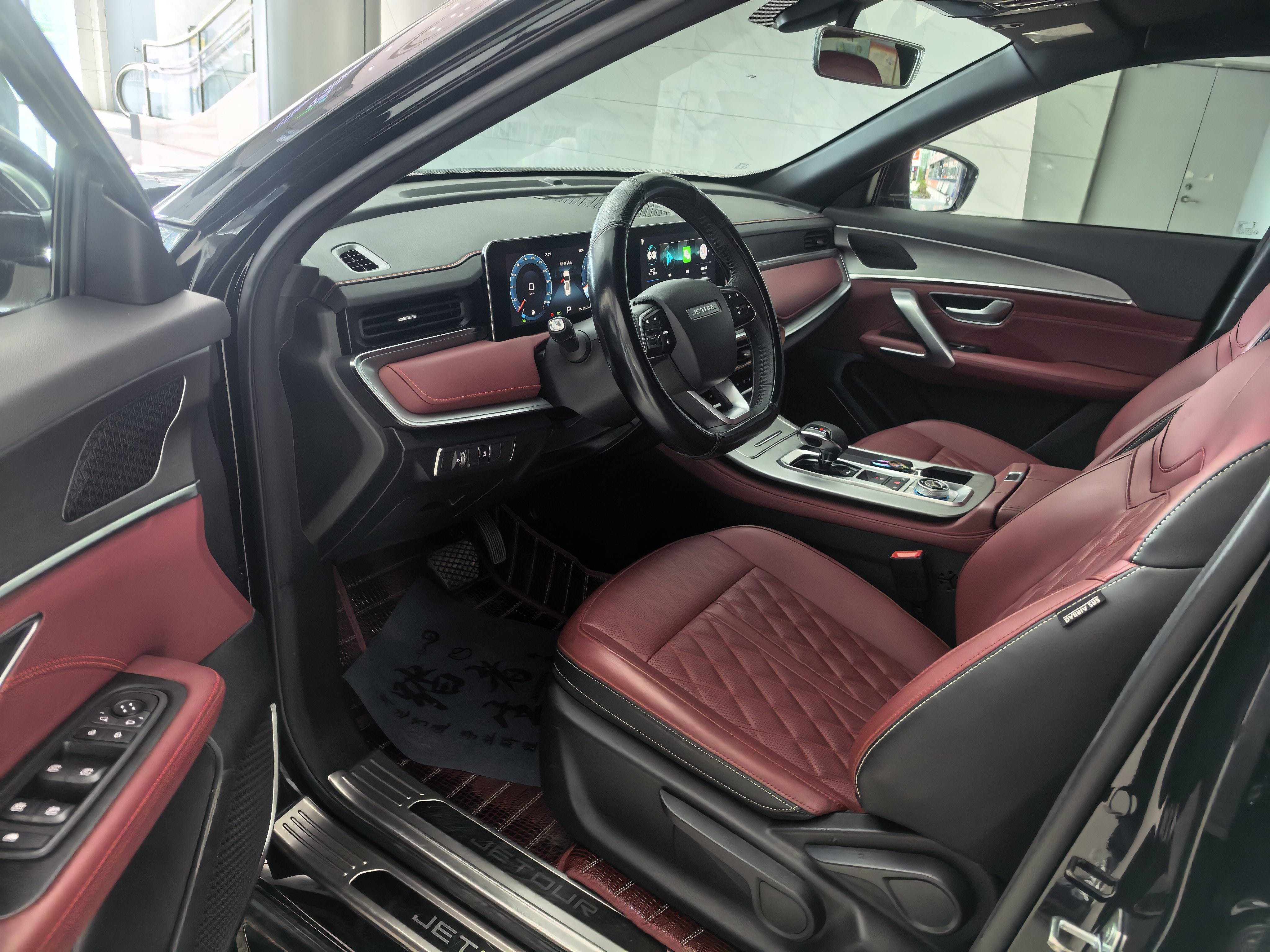 JETOUR 2025 X70 PLUS 1.5T CVT Jinxiang Edition 5-Seater