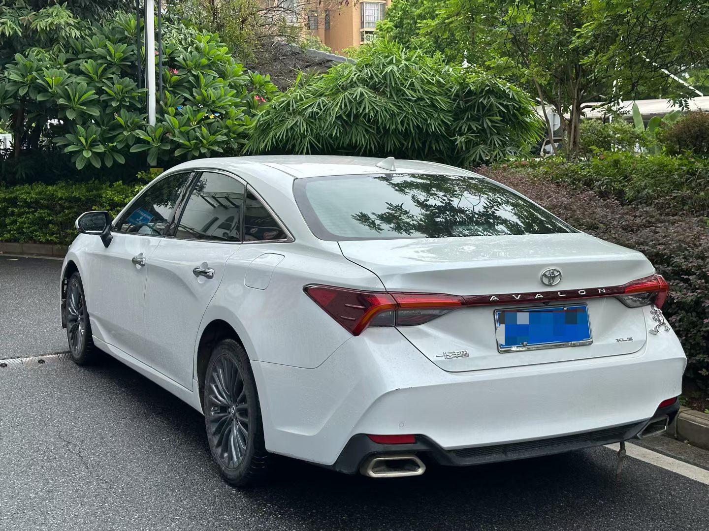 Toyota 2023 Avalon 2.0 CVT XLE Premium