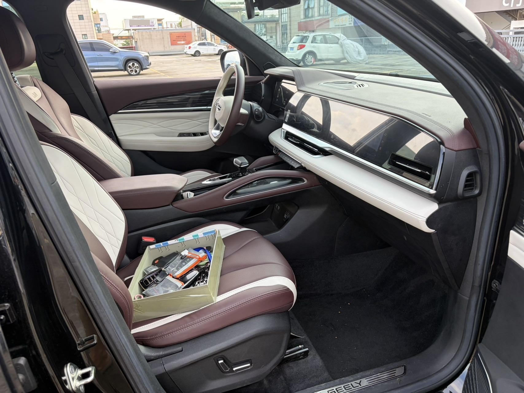 Geely 2021 Xingyue L 2.0TD EVO two-wheel drive Zhizun