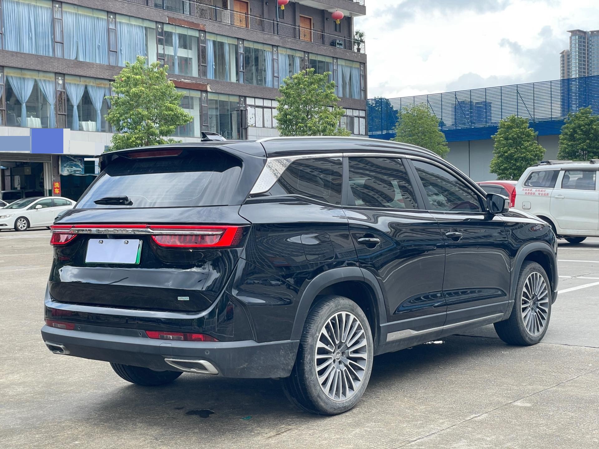 JETOUR 2023 Shanhai L9 1.5TD Pro 7-Seater