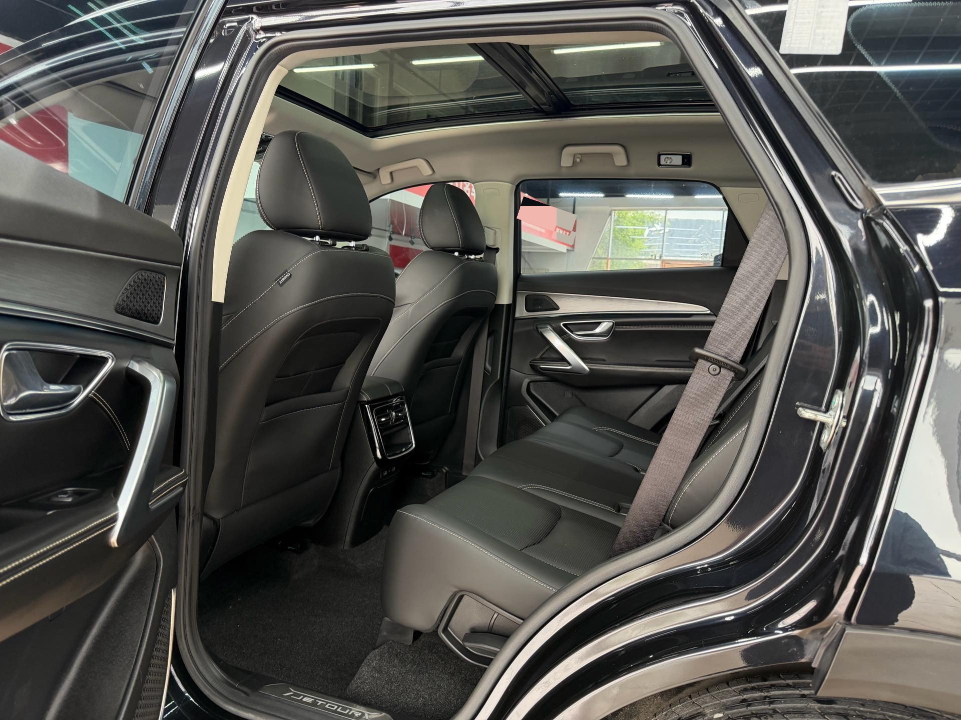 JETOUR 2021 X70 PLUS 1.5T Mountain 5-Seater
