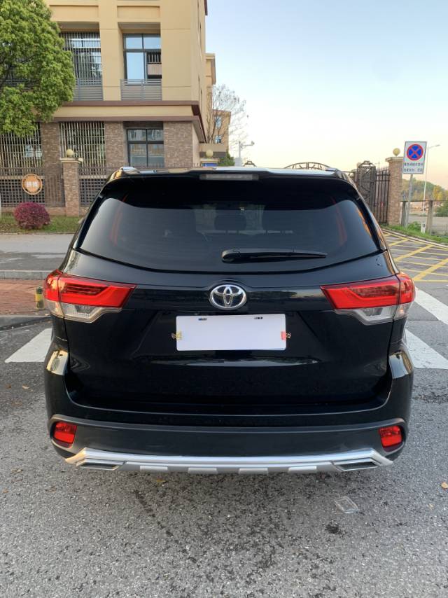 Toyota 2019 Highlander 2.0T 2WD Elite 5-Seater