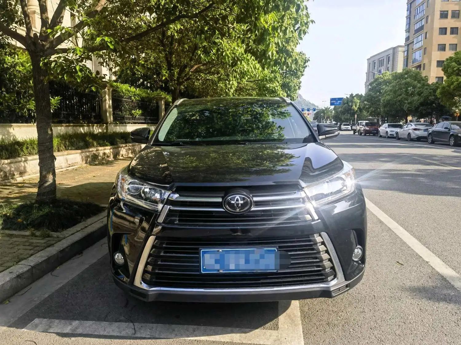 Toyota 2019 Highlander 2.0T 4WD Premium 7-Seater