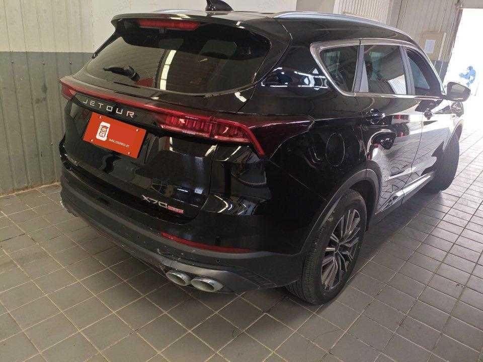 捷途 2023款 X70 1.5T 超越PRO版7座