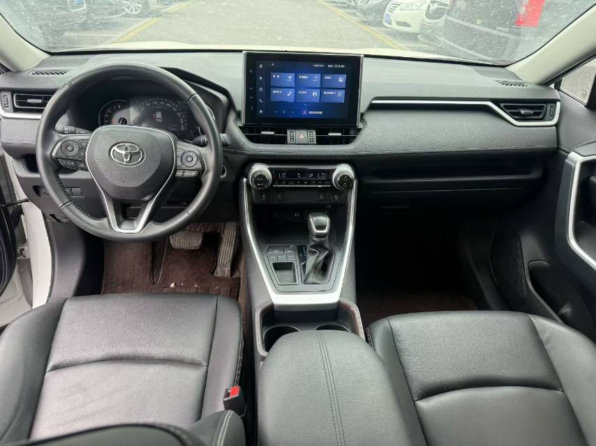 Toyota 2022 RAV4 2.0 CVT 2WD Fashion Plus