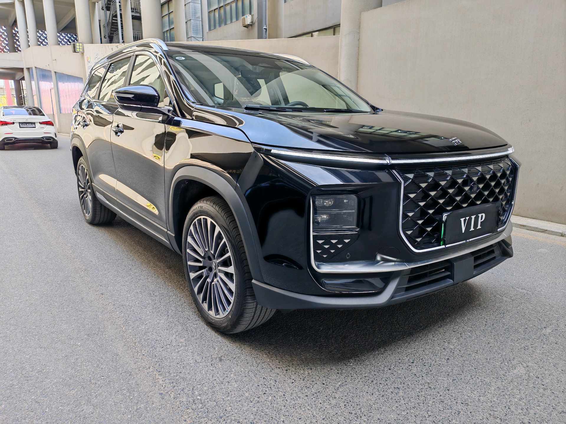 JETOUR 2023 Shanhai L9 1.5TD Pro 7-Seater