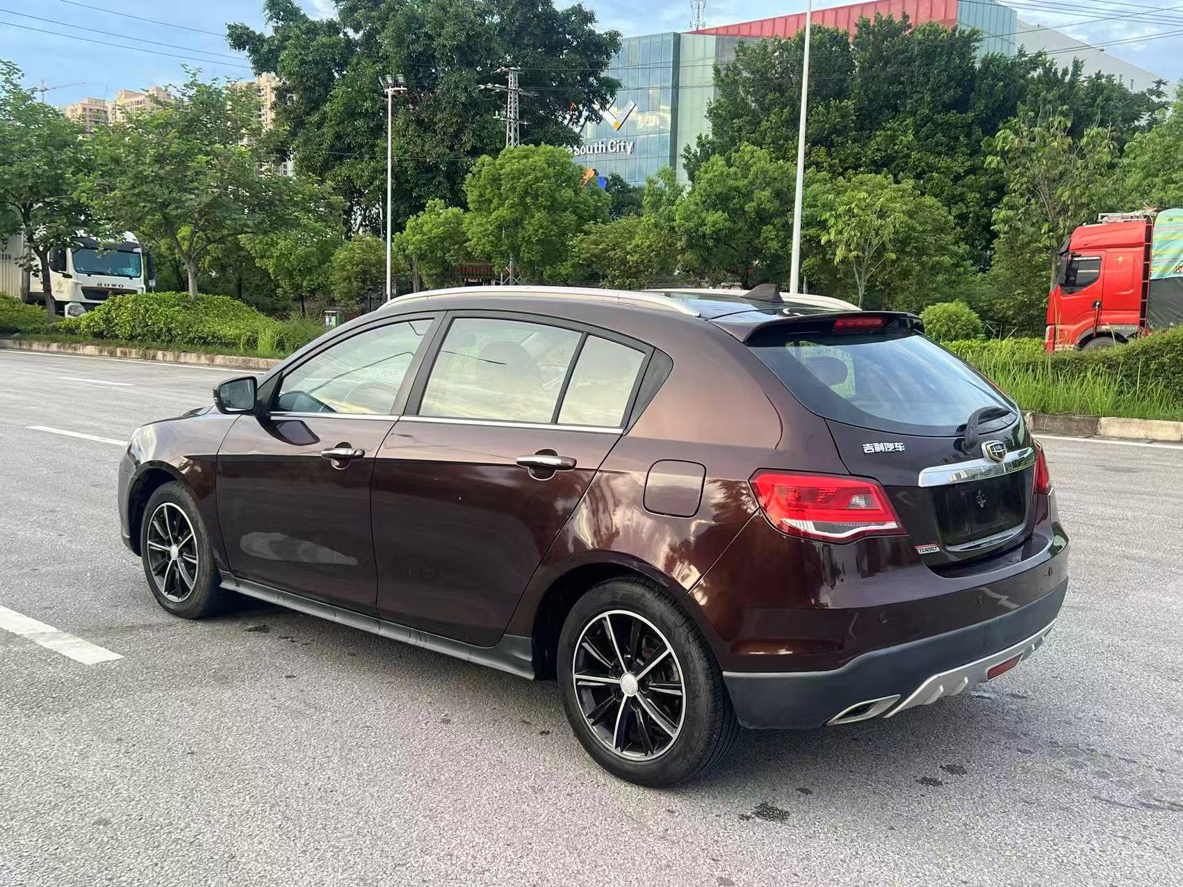 Geely 2016 Emgrand RS Hatchback 1.3T CVT Xiangshang Edition