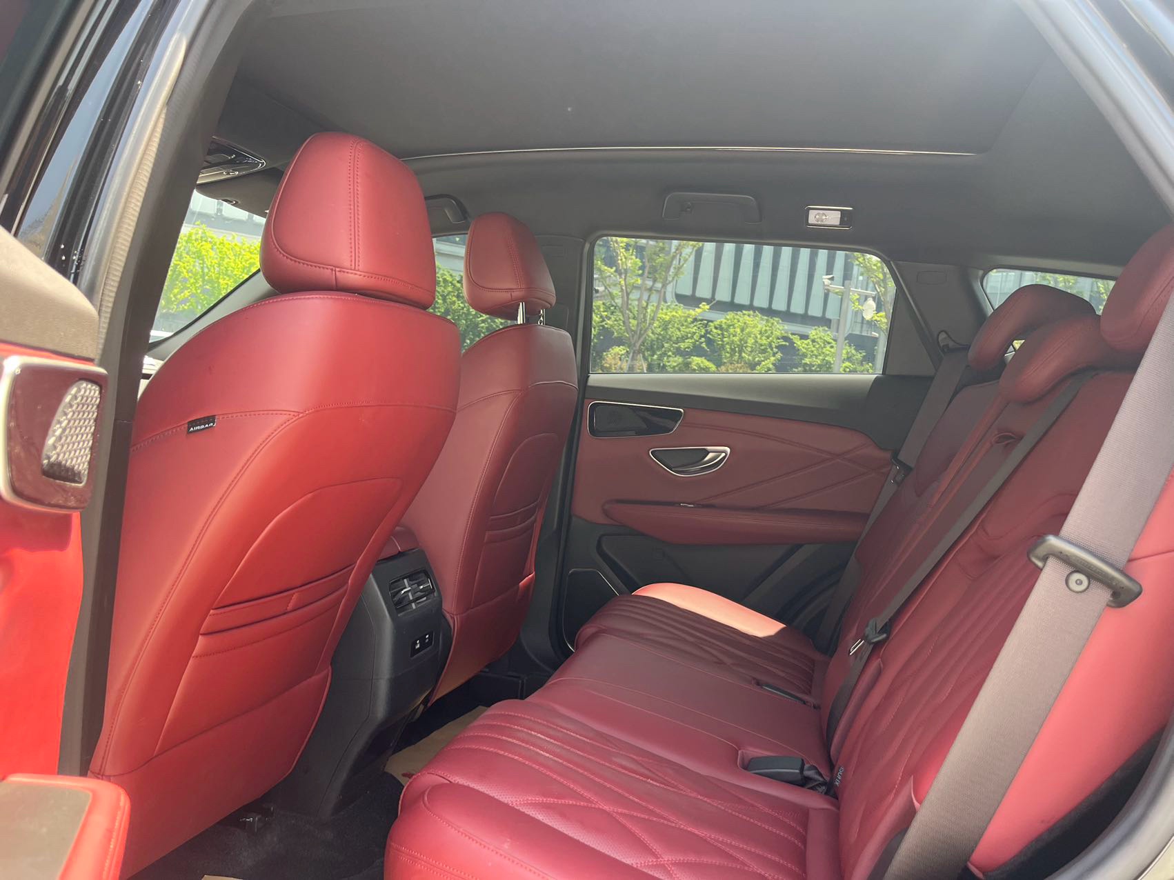 JETOUR 2025 X70 PLUS 1.5T Luxury Surge Edition 5-Seater
