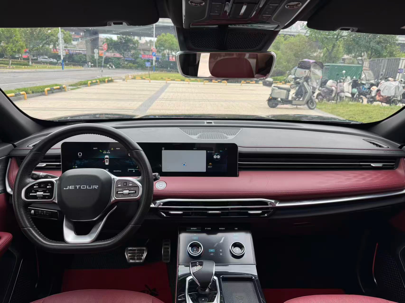 JETOUR 2023 X70 PLUS 1.6T Qiangzhe PRO 7-Seater