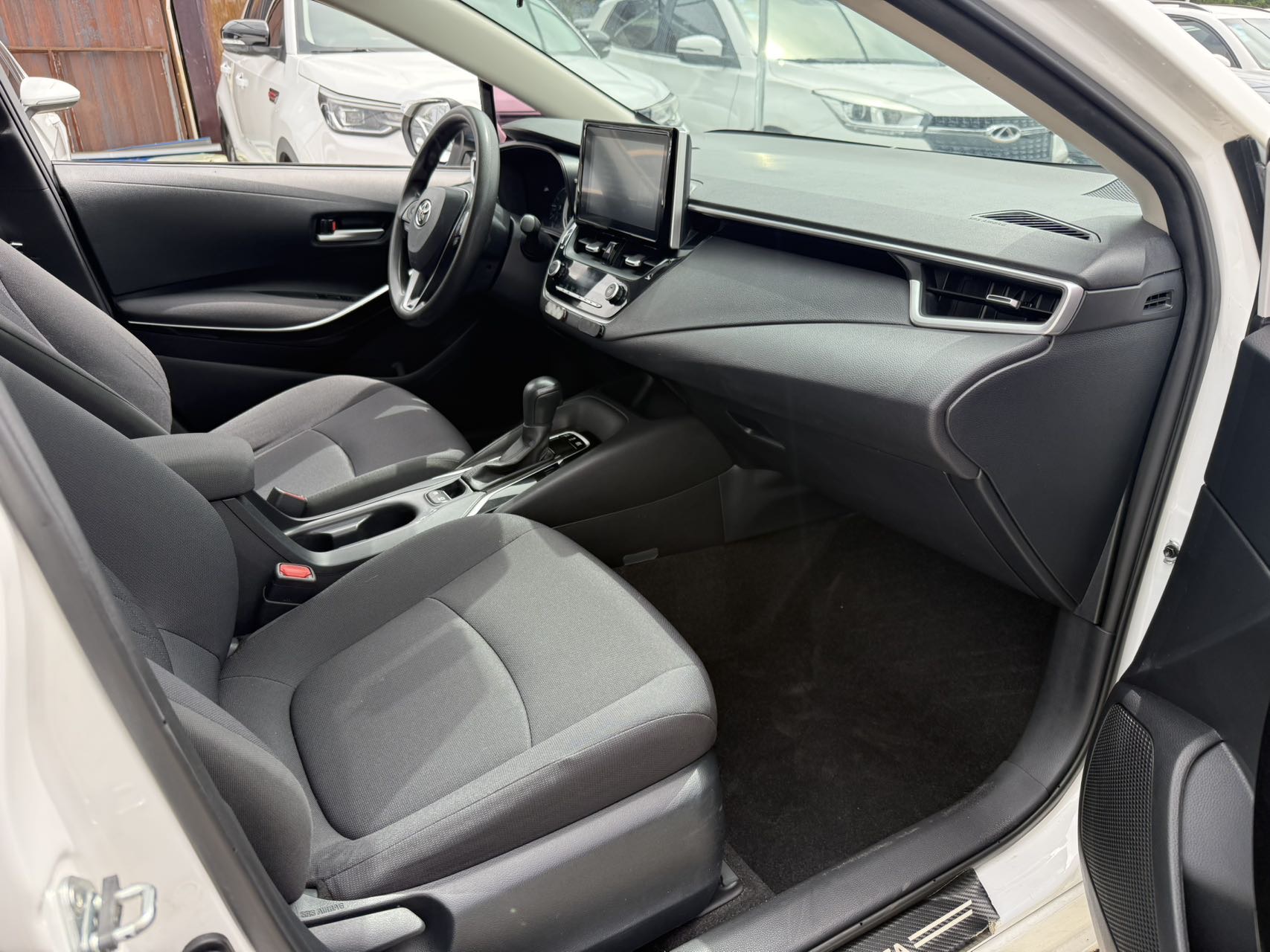 Toyota 2022 Corolla Twin Engine 1.8 CVT Pioneer Edition