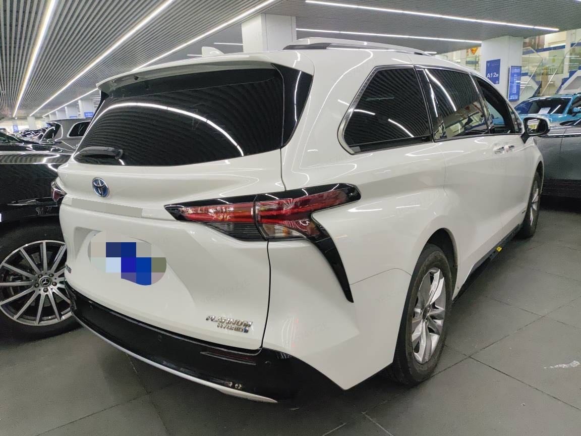 丰田 2021款 赛那 2.5 无级 铂金版