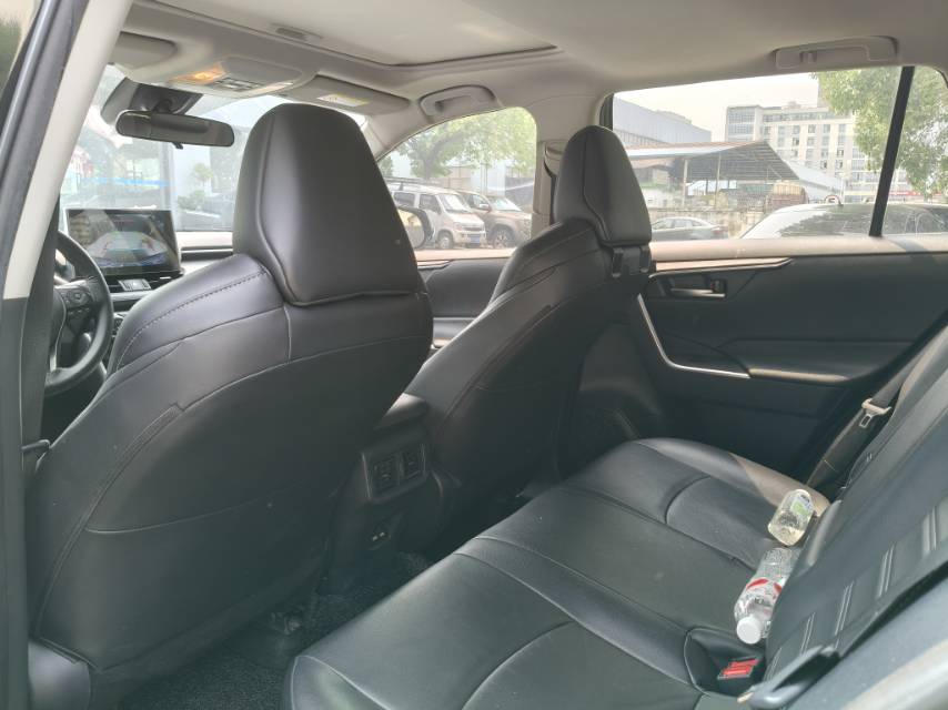 Toyota 2020 Wildlander 2.0 CVT 2WD Luxury Edition