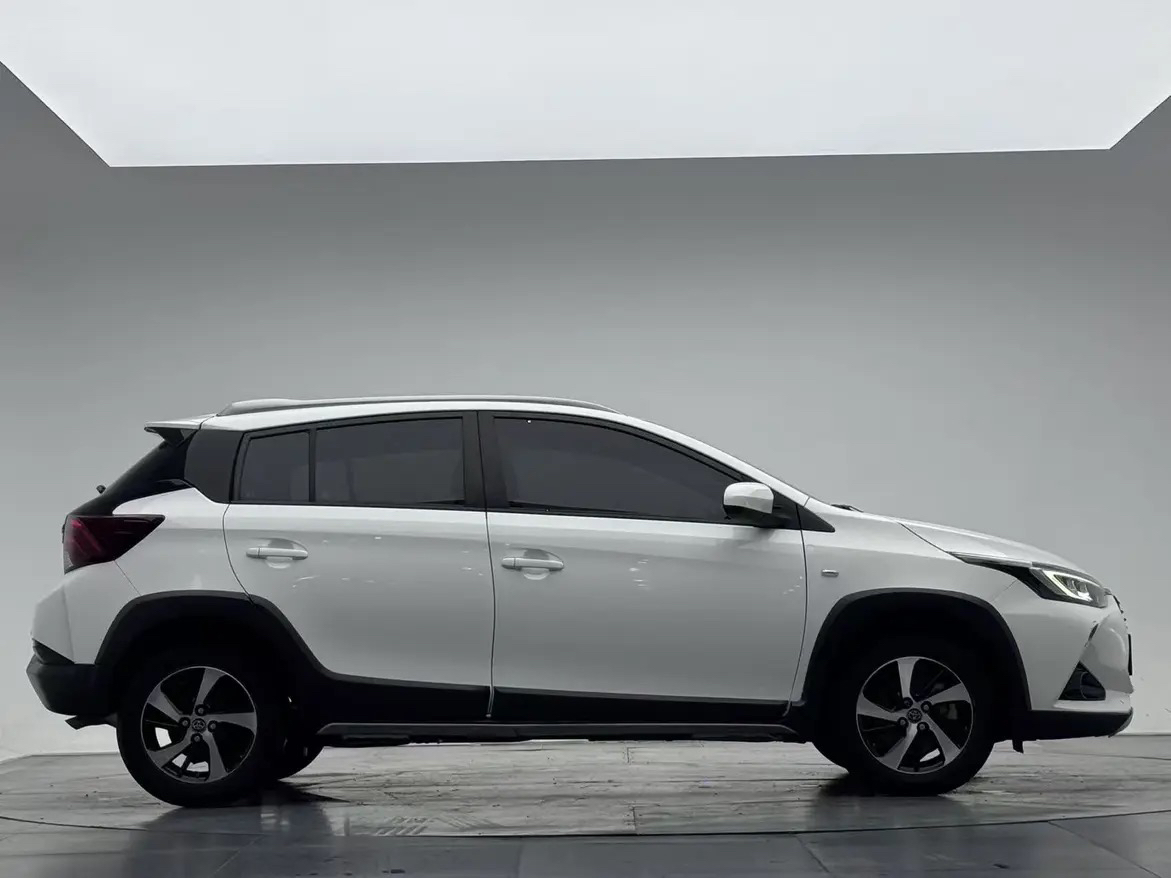 丰田 雅力士 2021款 YARiS L 致炫 X 1.5 无级 领先版