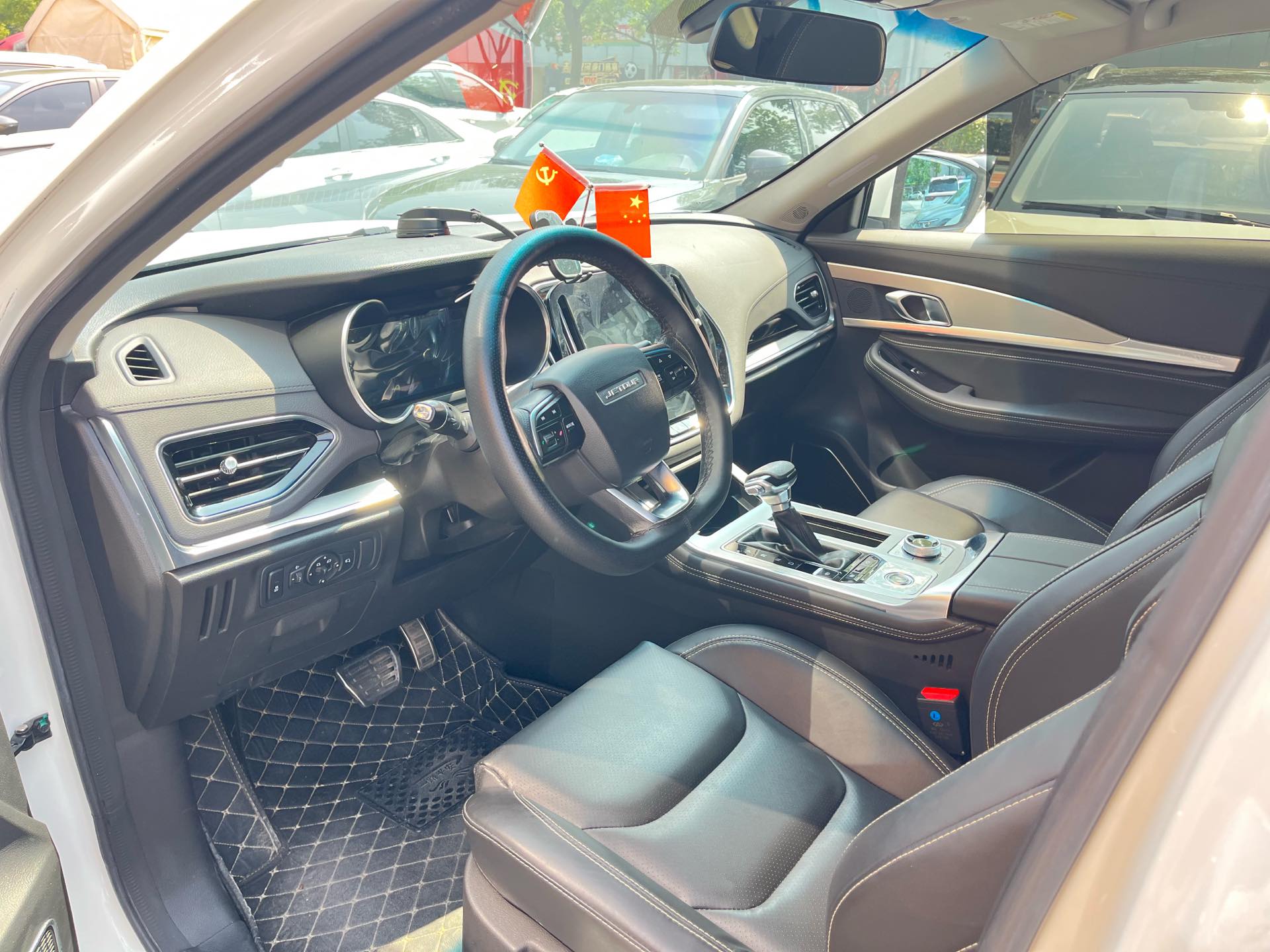 JETOUR 2020 X70 1.5T Yuexing Edition 7-Seater