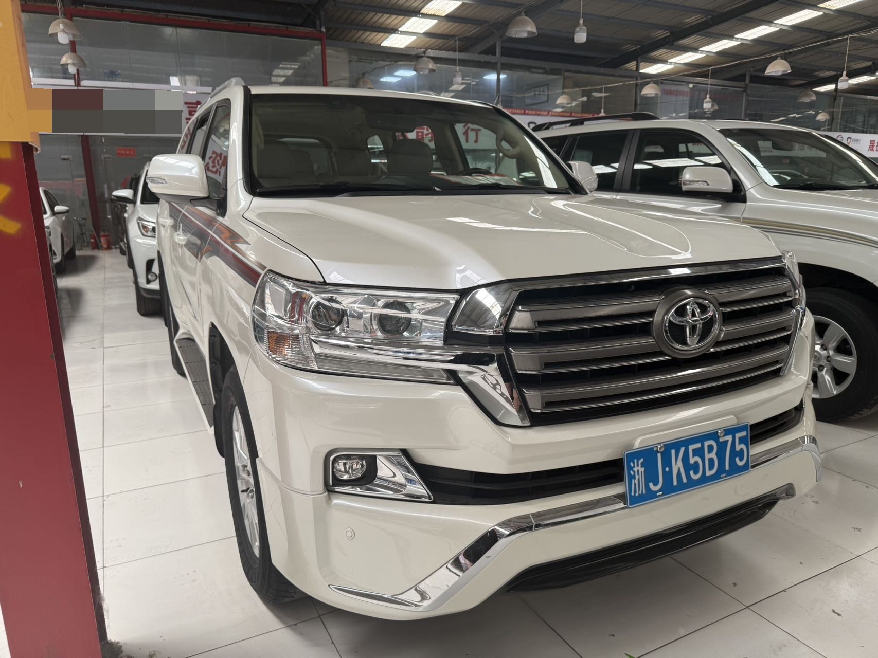 Toyota FJ Cruiser (Import) 2017 FJ Cruiser 4.0 Middle East Version