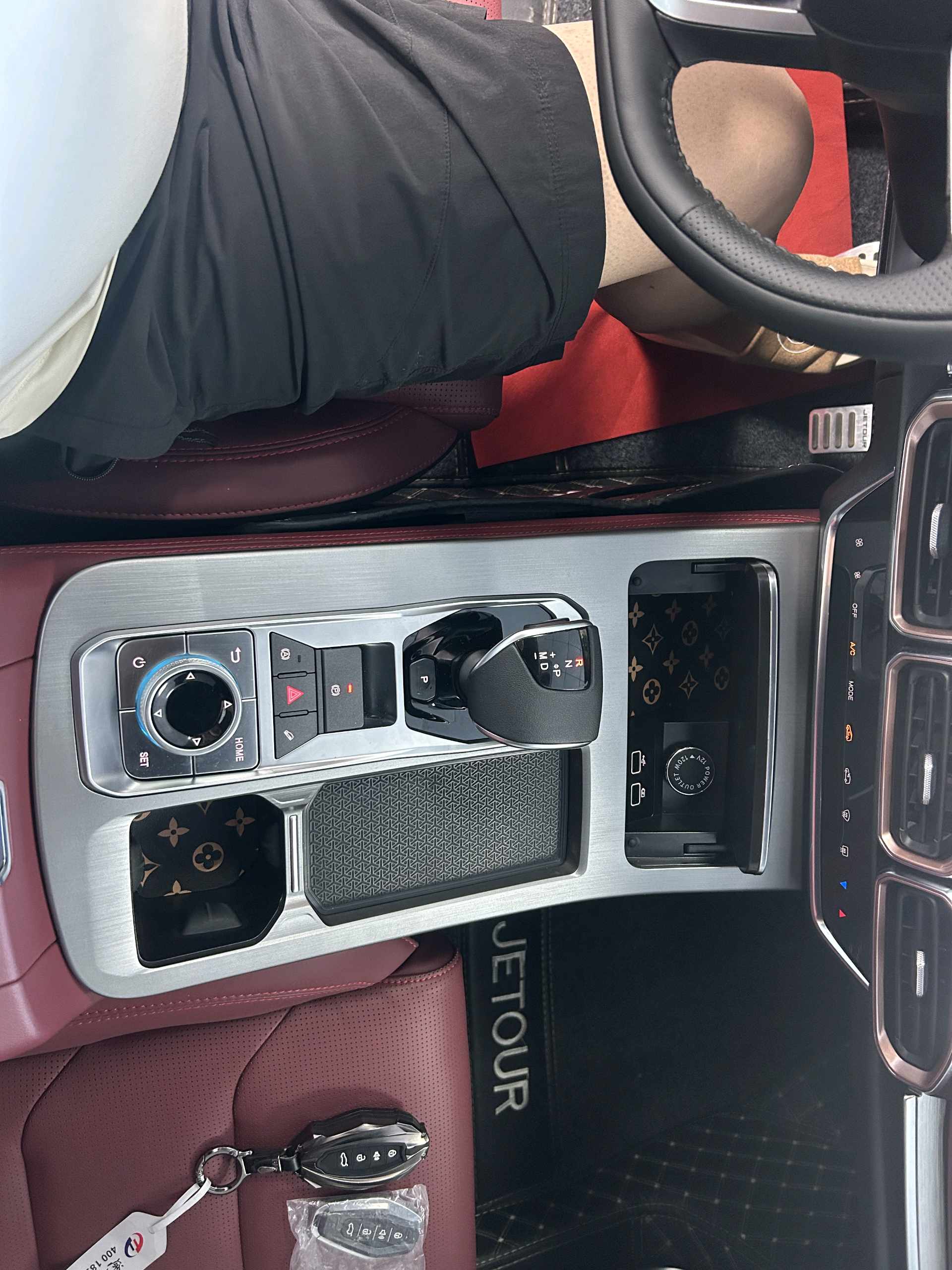 JETOUR 2023 X70 PLUS 1.5T Ziqiang PRO 5-seater