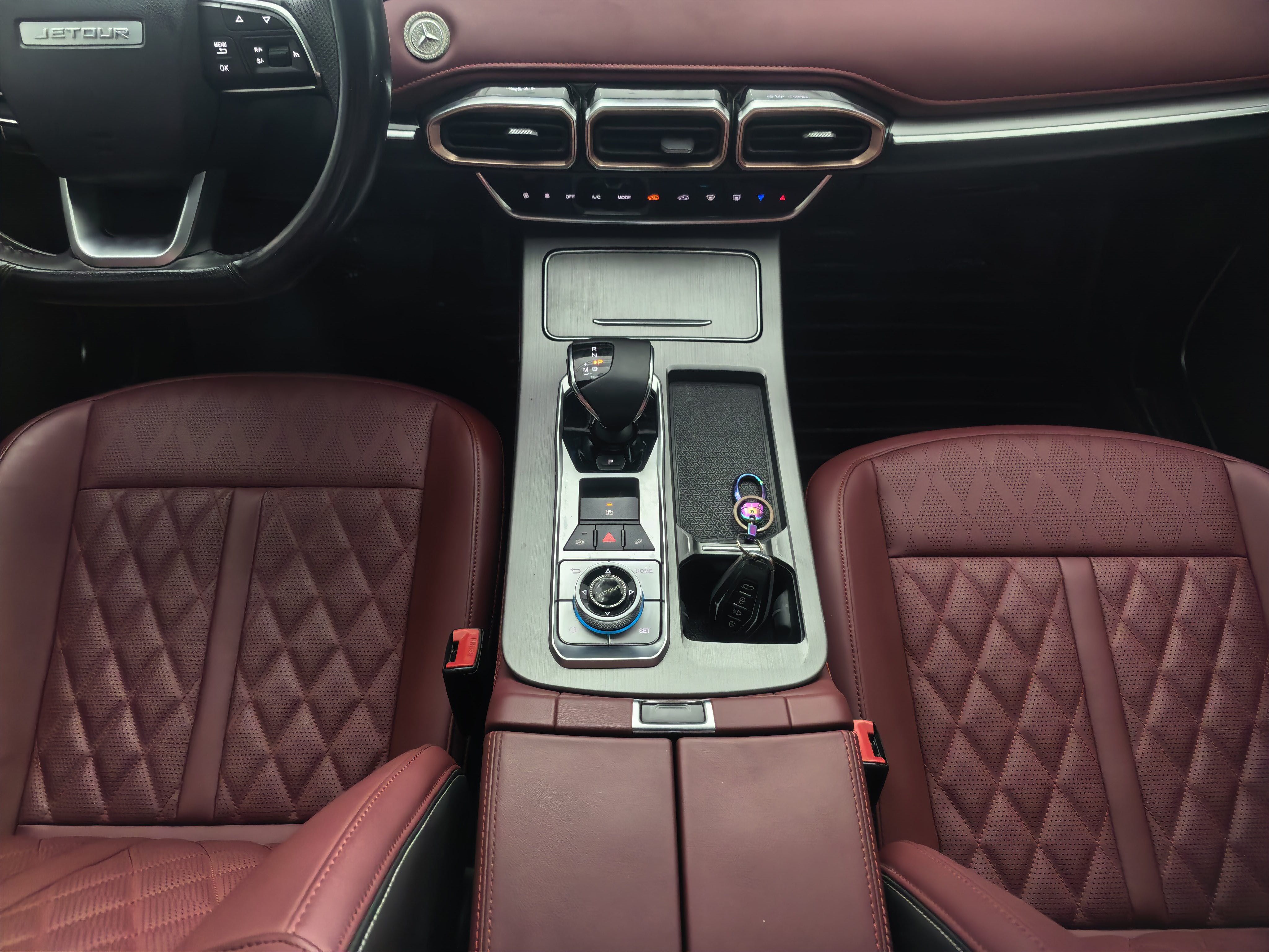 JETOUR 2025 X70 PLUS 1.5T CVT Jinxiang Edition 5-Seater