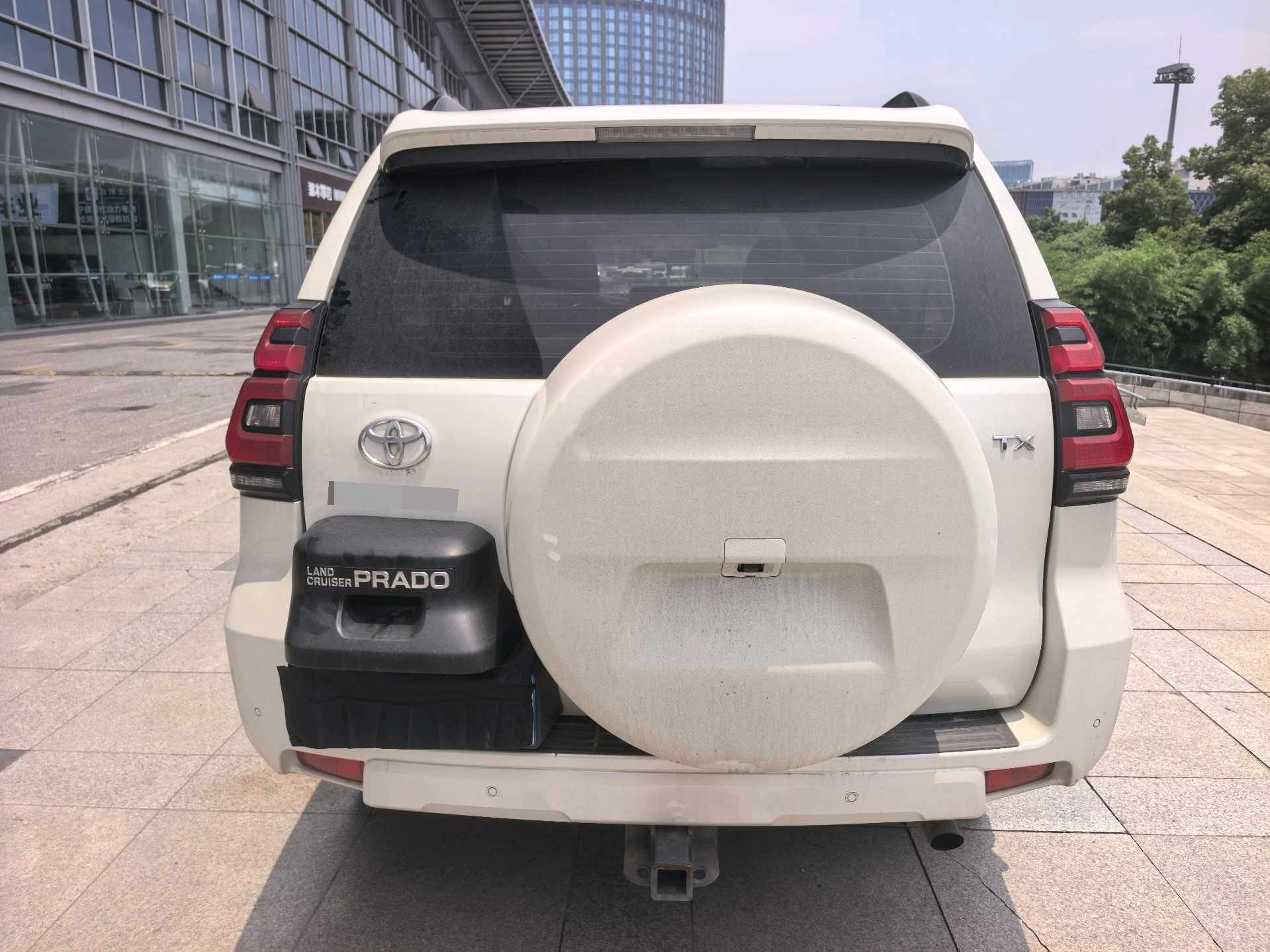 Toyota 2019 Prado 3.5 TX-L Premium (Rear-Mounted Spare Tire)