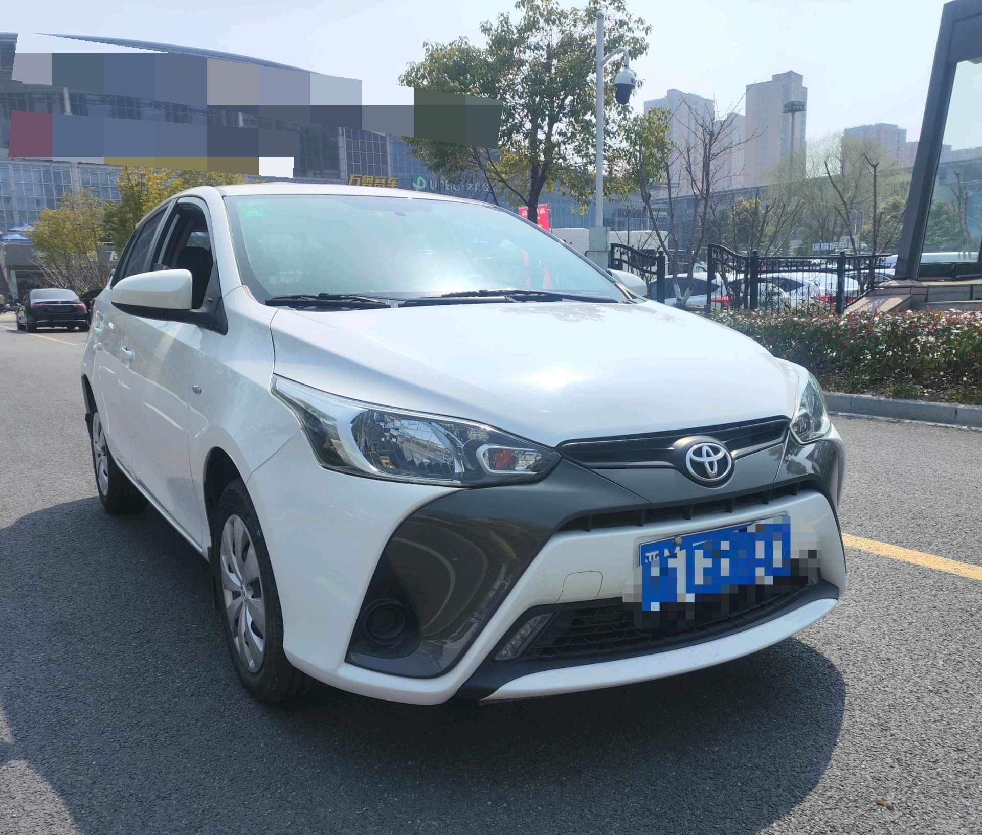 丰田 雅力士 2017款 YARiS L 致炫 1.5E 无级 劲速升级版