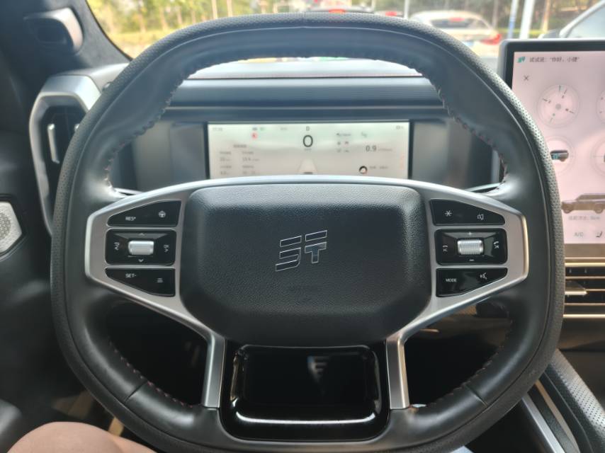 JETOUR 2023 Traveler 2.0T 4WD Conquest PRO
