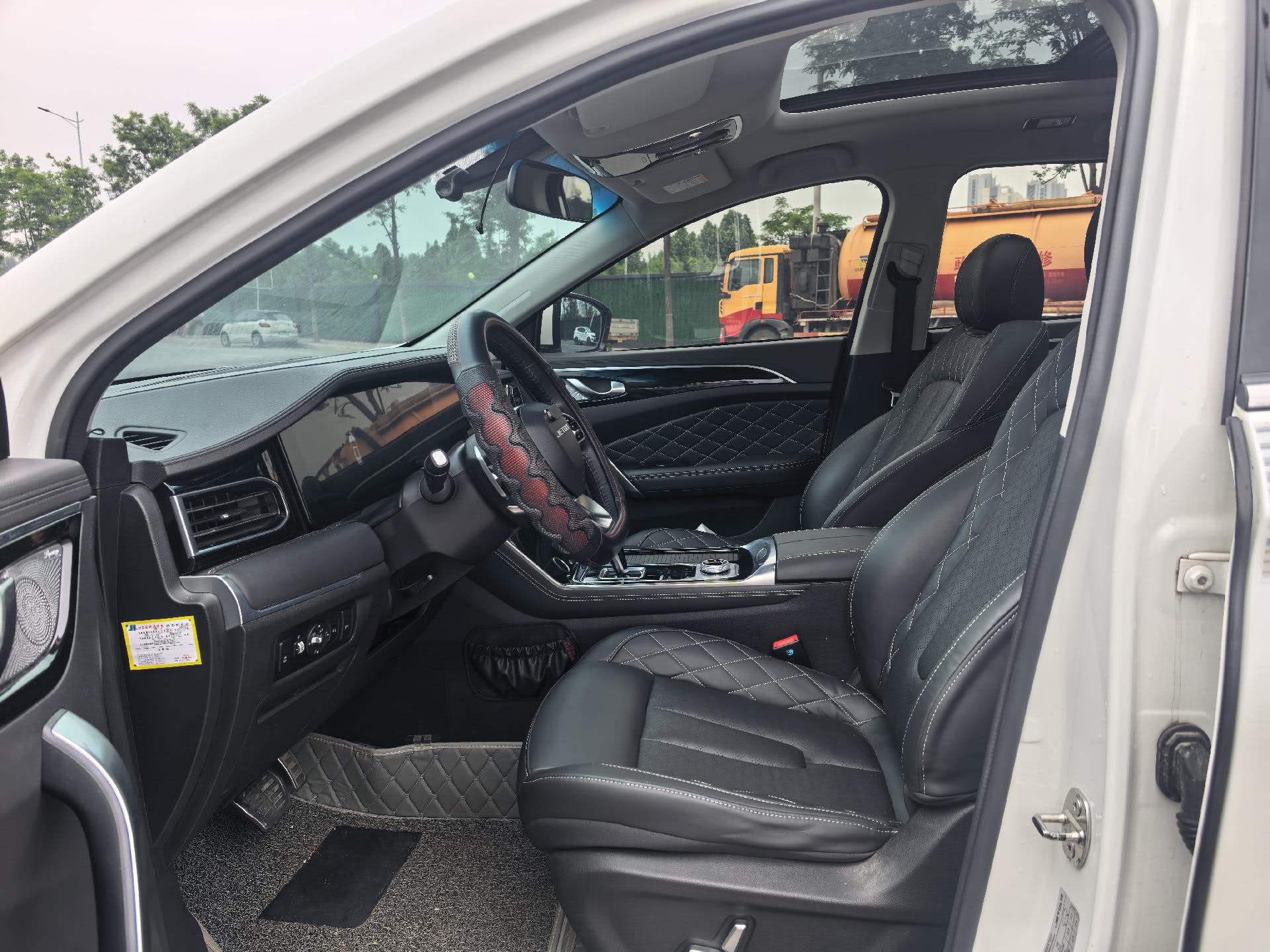 捷途 2020款 X95 1.6T 探索Pro版5座