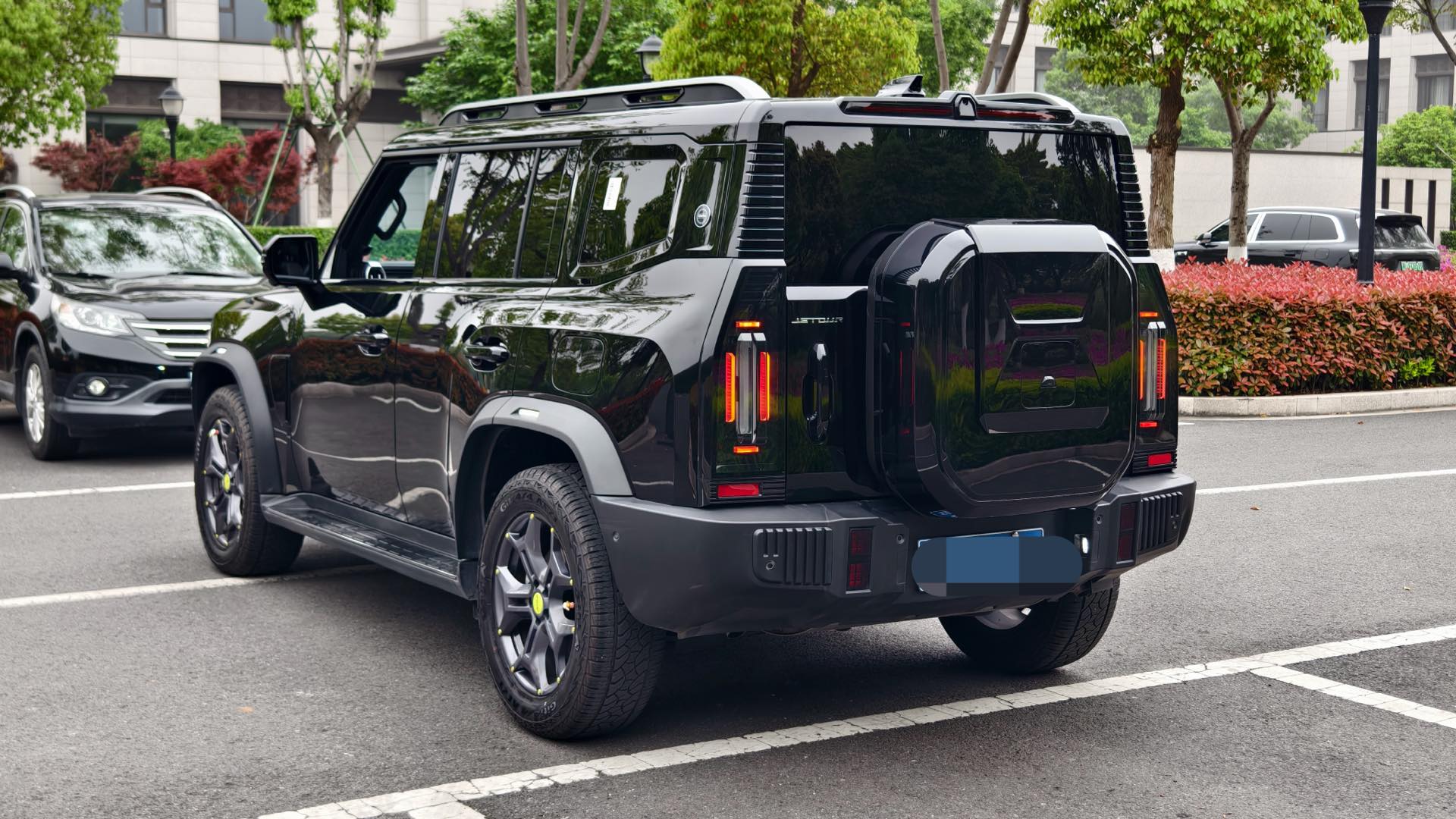 JETOUR 2023 Traveler 2.0T 4WD Cross PRO+