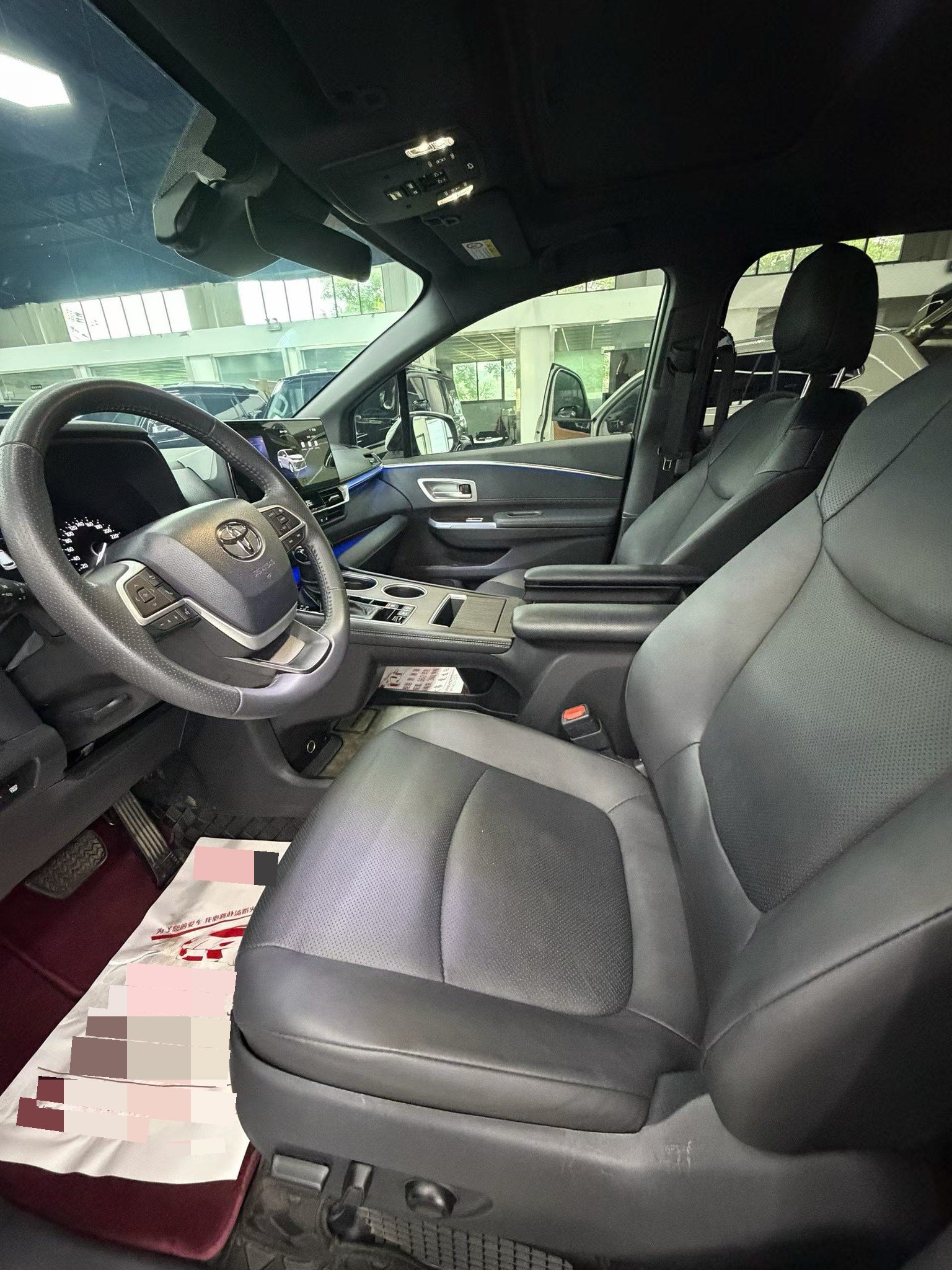 Toyota 2024 Sienna 2.5 CVT 4WD Luxury