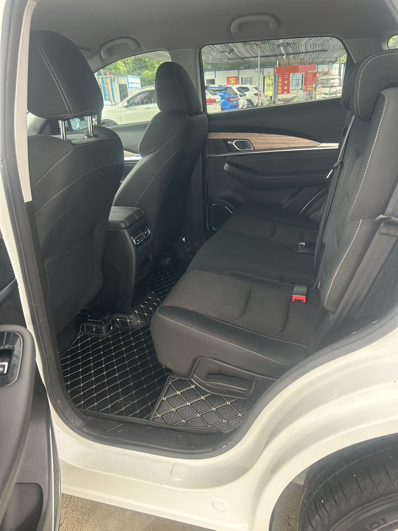 JETOUR 2021 X70 1.5T Special I Edition 7-Seater