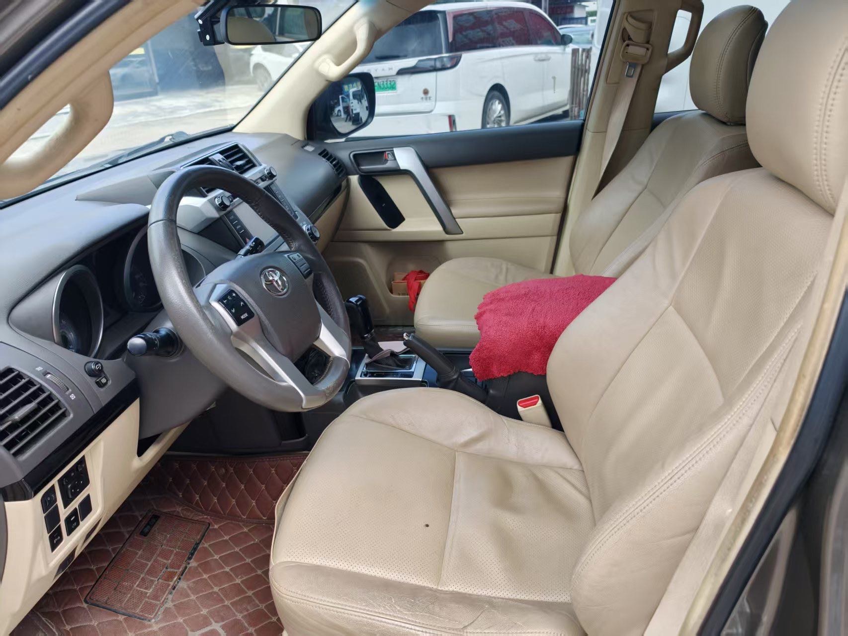 Toyota Prado (Import) 2015 Prado 4.0 VX Middle East Version