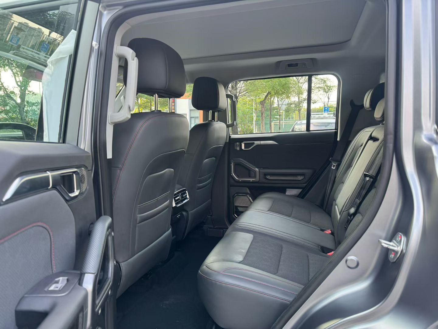 JETOUR 2023 Traveler 2.0T 4WD Cross PRO
