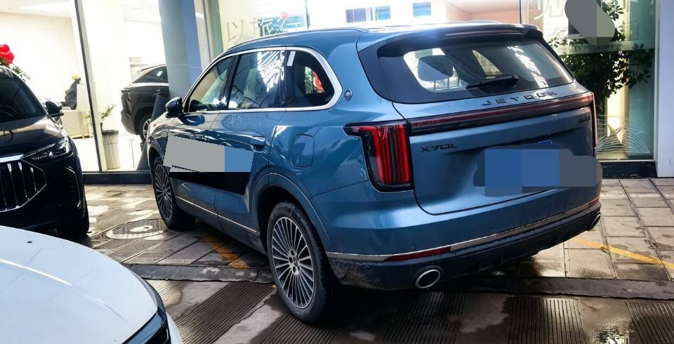 JETOUR 2025 X70L 2.0TD Flagship 7-Seater
