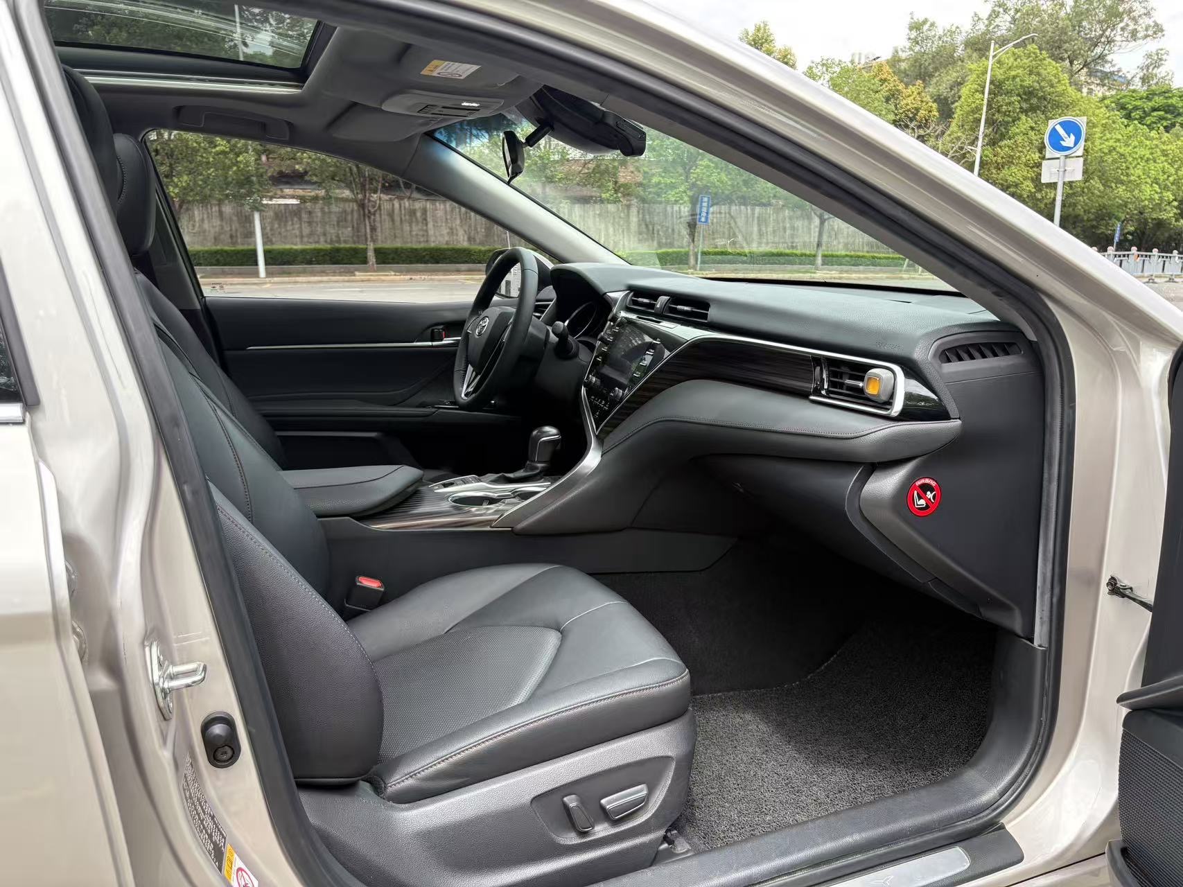 Toyota 2018 Camry 2.5G Luxury