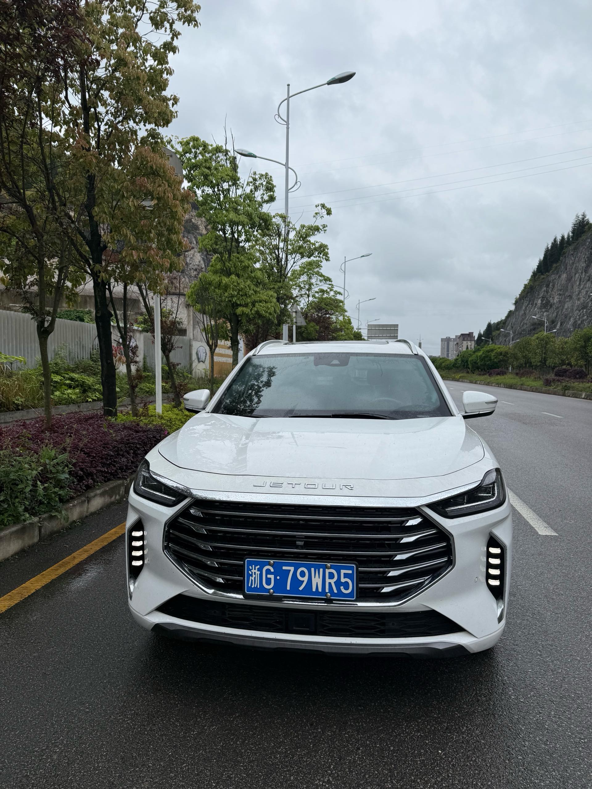 JETOUR 2021 X70 1.6T Zhuge Kongming 7-Seater
