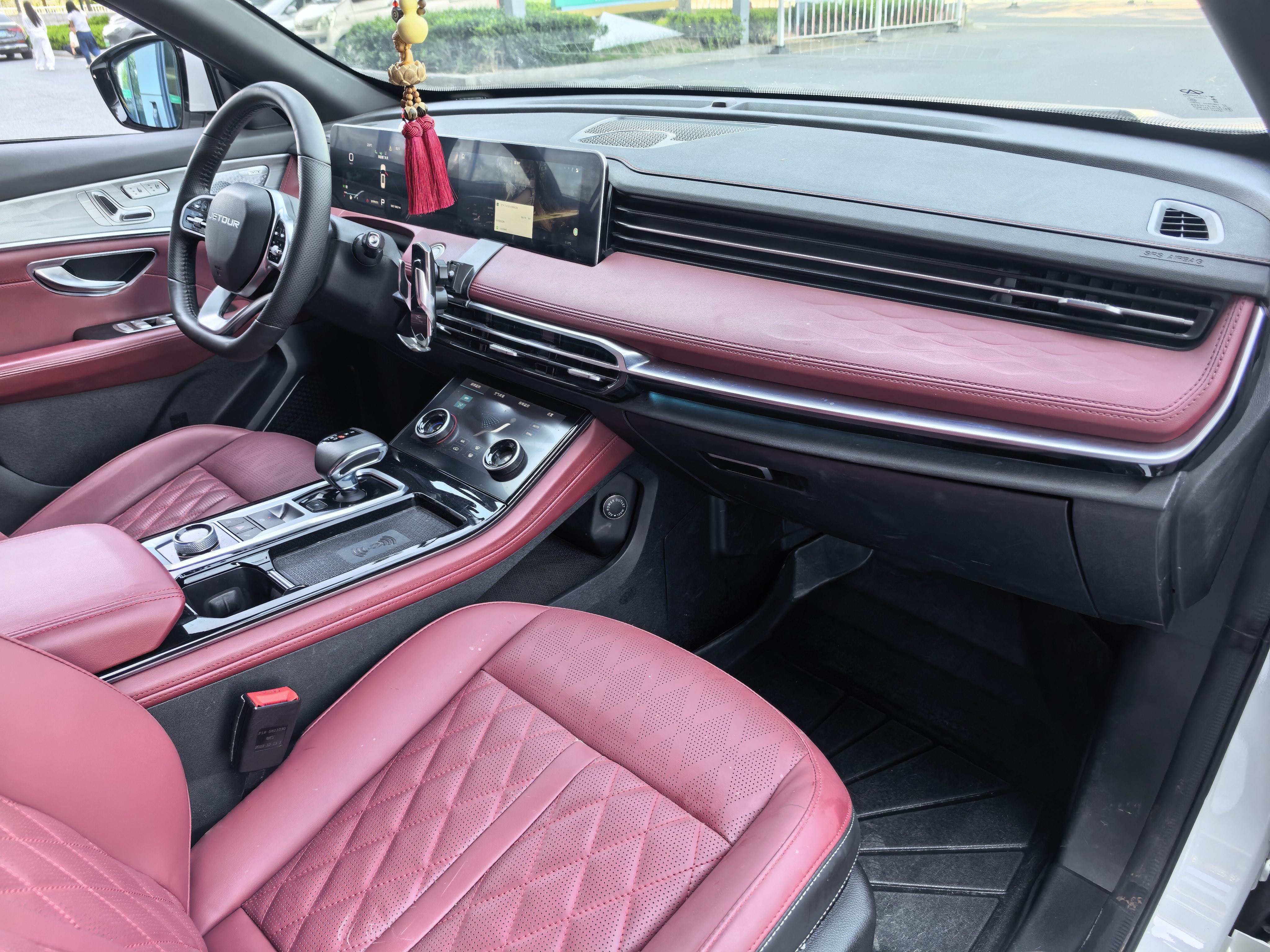 JETOUR 2023 X70 PLUS 1.6T Stronger 5-Seater