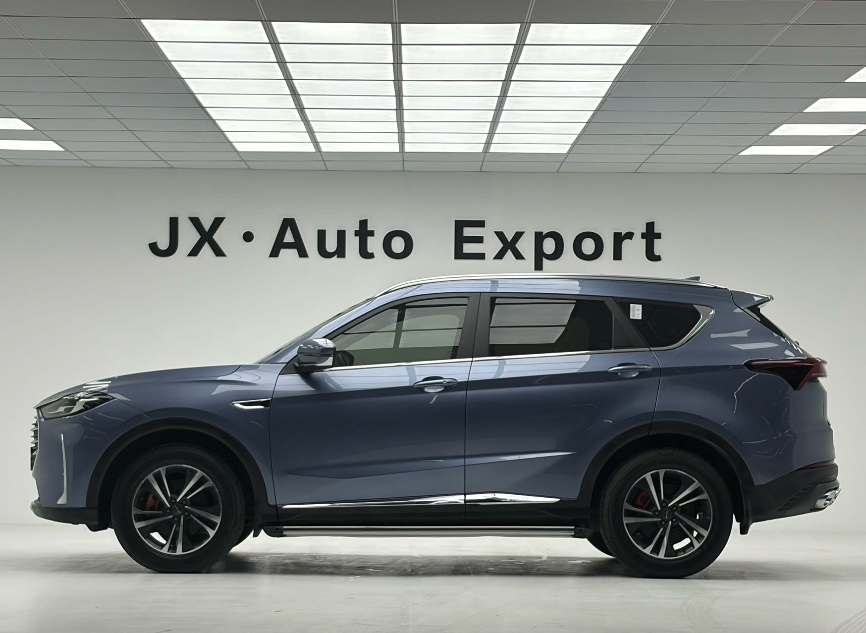 JETOUR X70 PLUS 2021 Facelift 1.5T Manual Wind 5-Seater